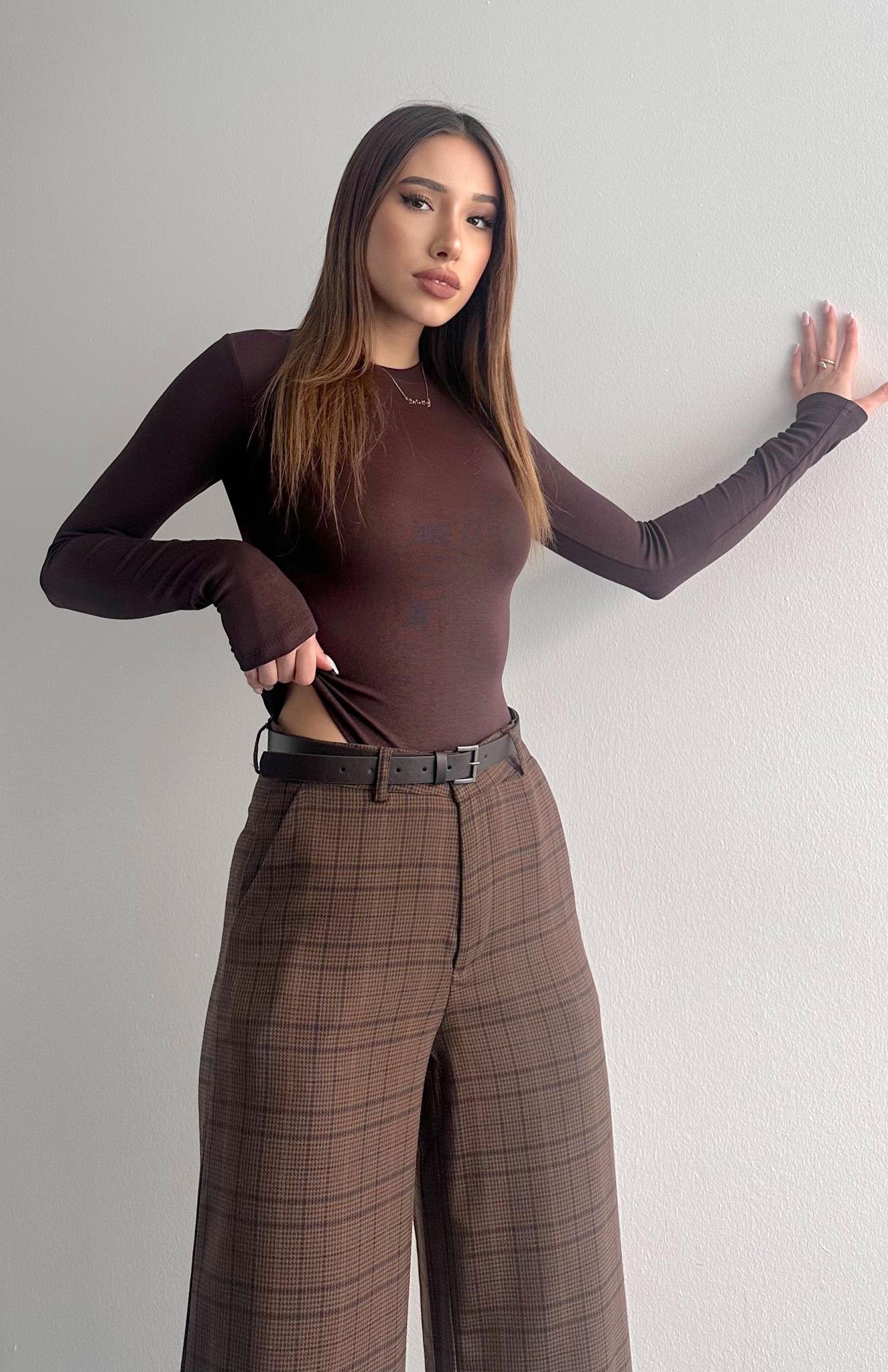 Uzun Kollu Zıbınlı Bluz KAHVERENGİ