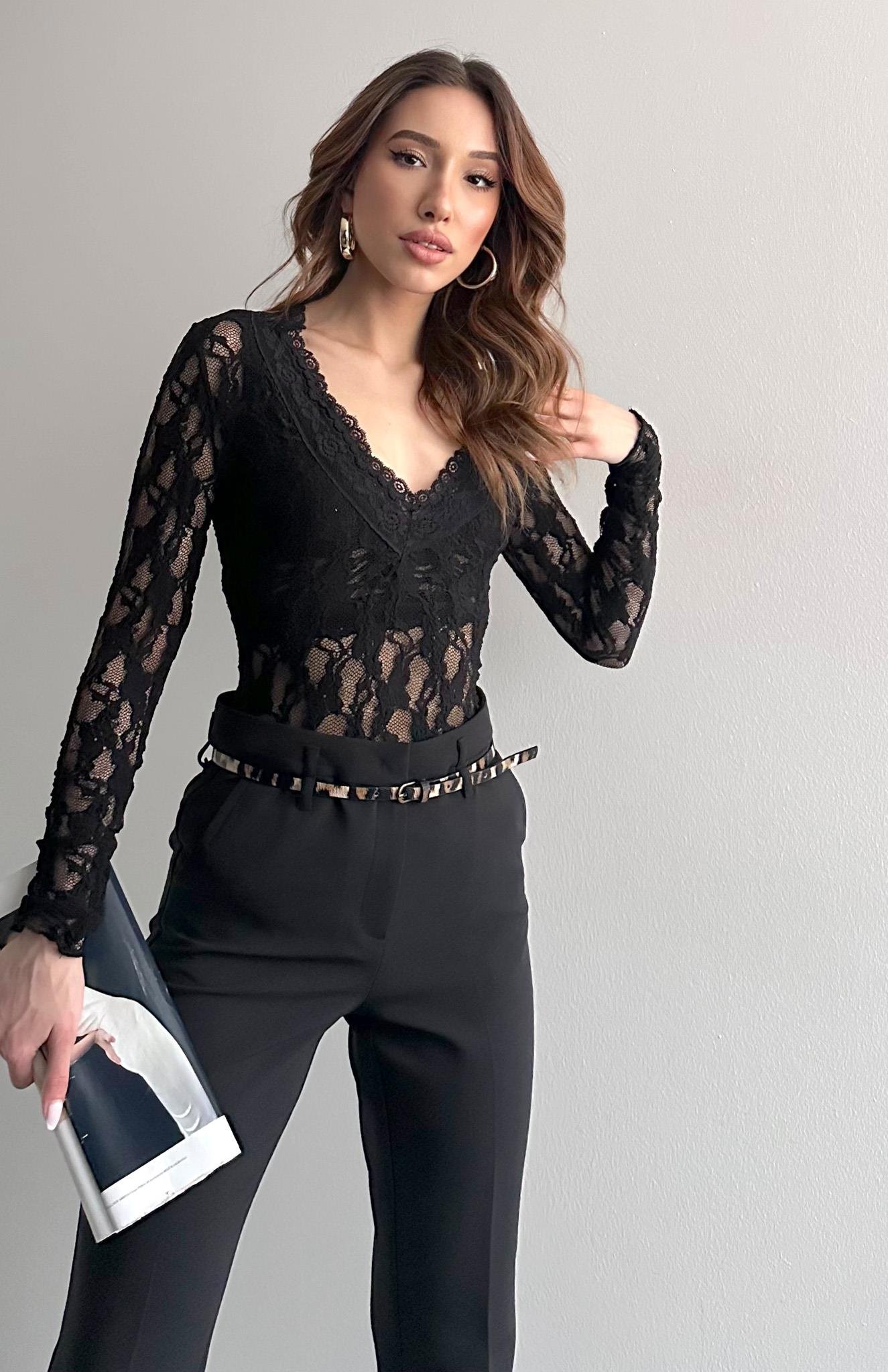 V Yaka Dantelli Bluz SİYAH