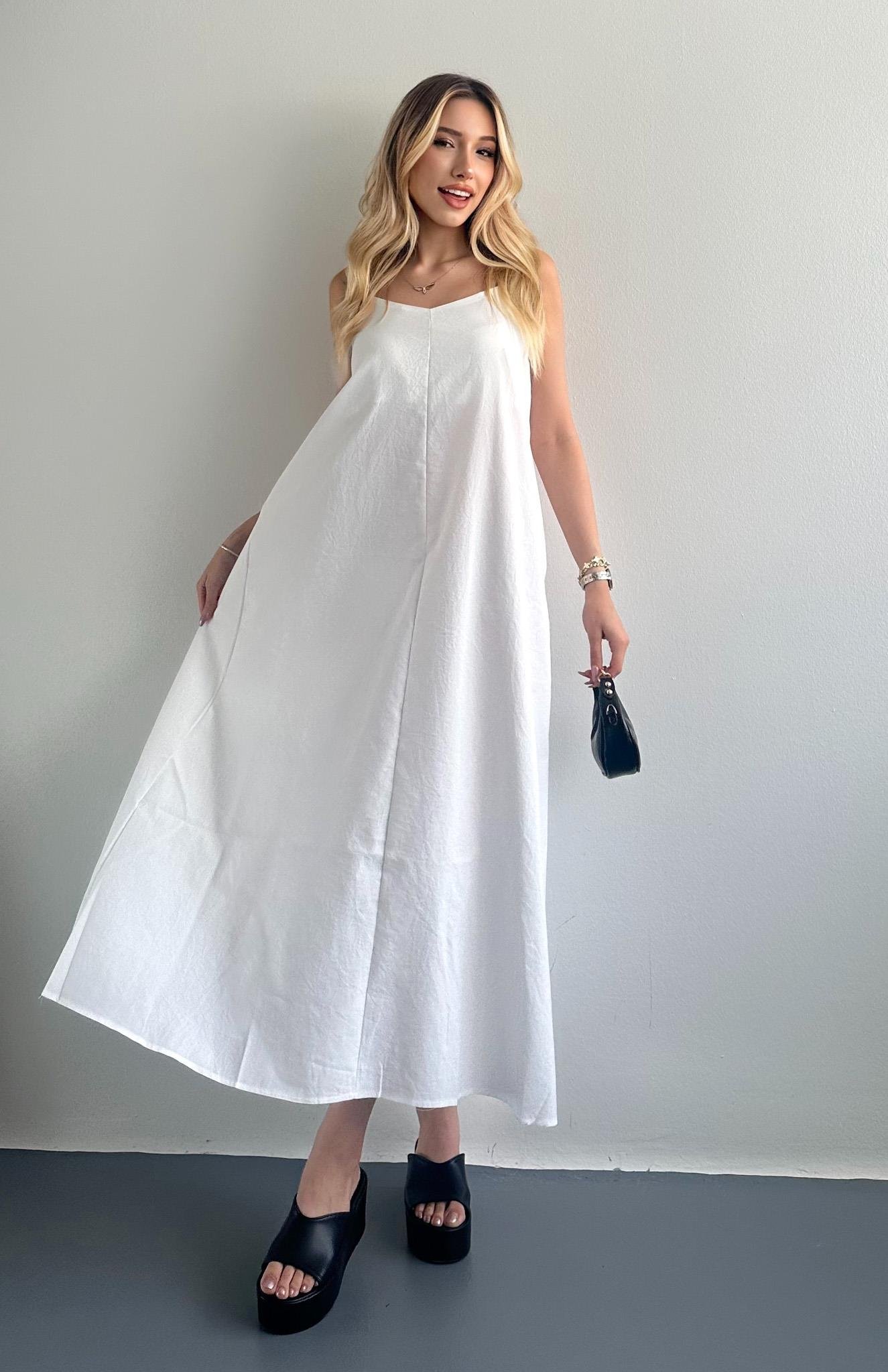 V Yaka Askılı Modal Elbise BEYAZ