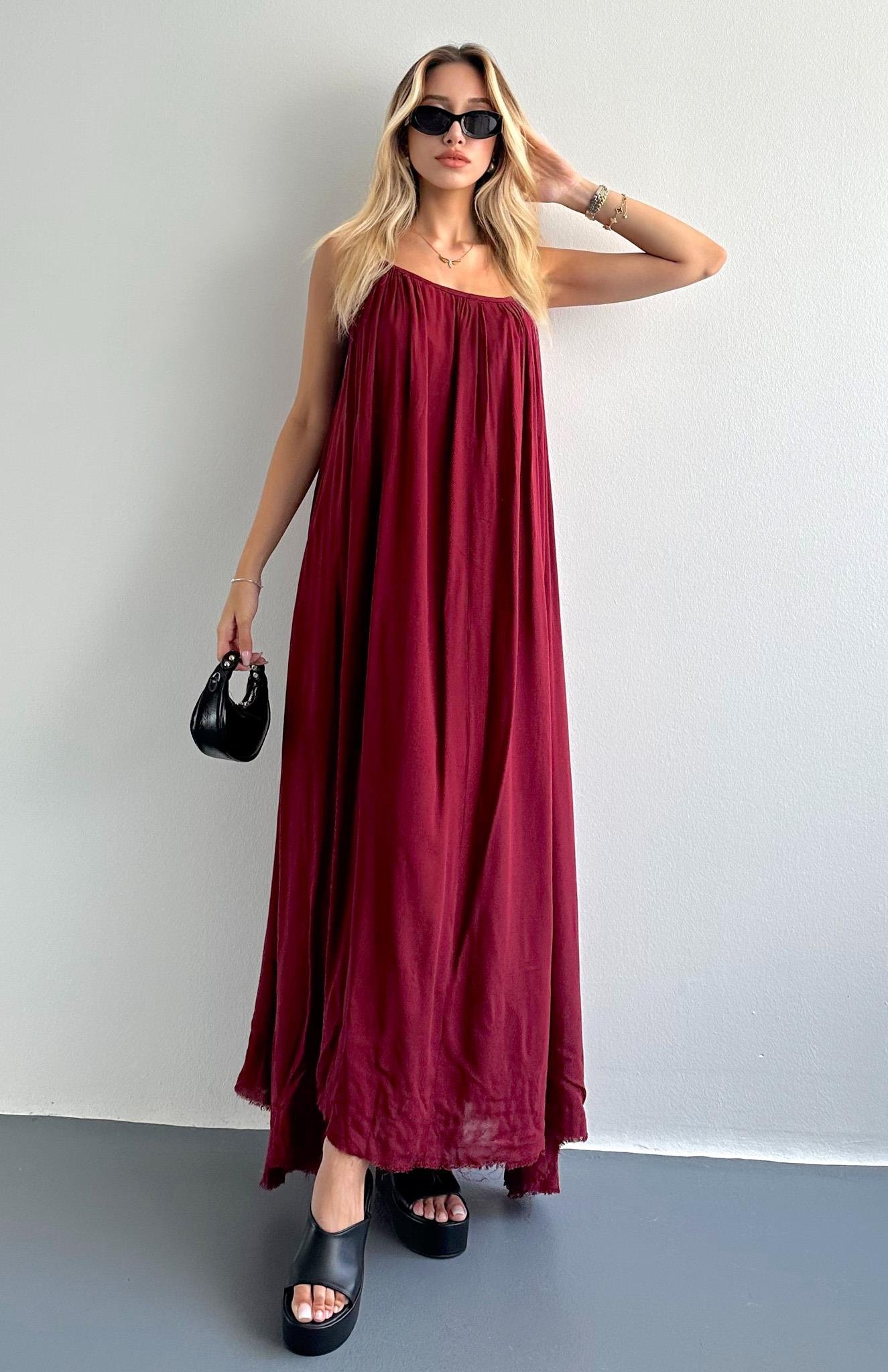 V Yaka Büzgülü Askılı Elbise BORDO