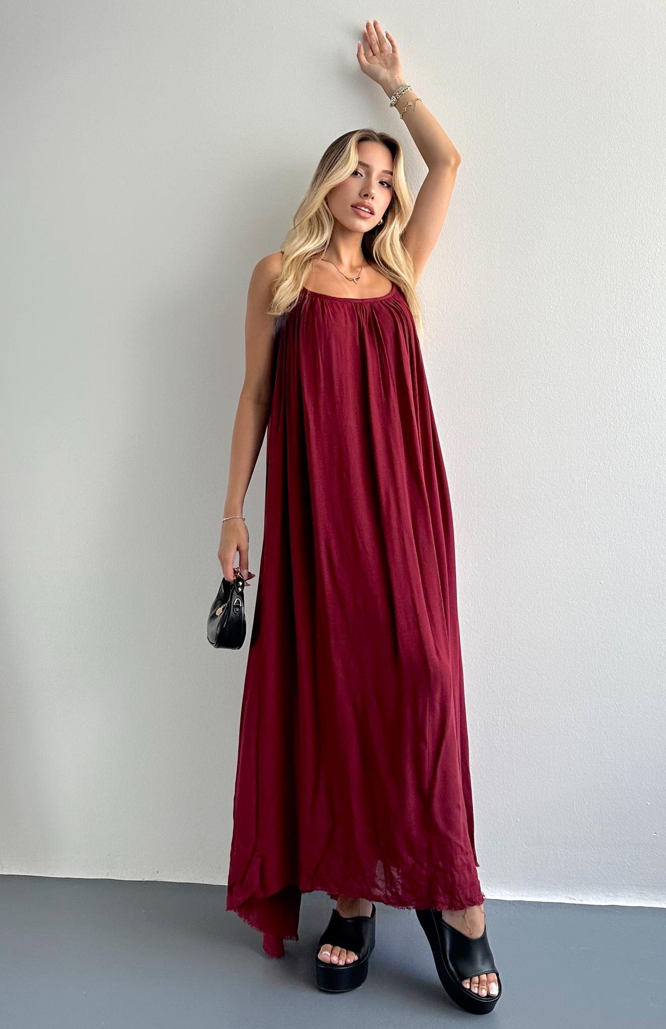 V Yaka Büzgülü Askılı Elbise BORDO