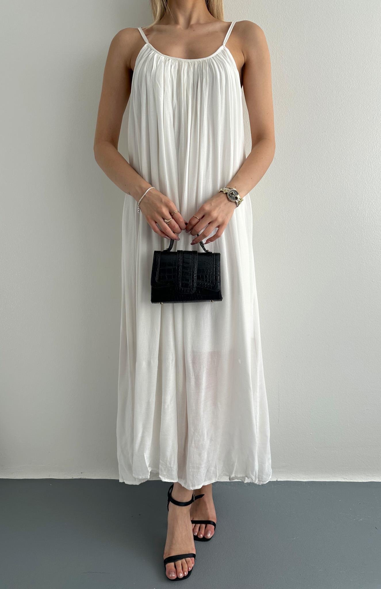 V Yaka Büzgülü Askılı Elbise EKRU