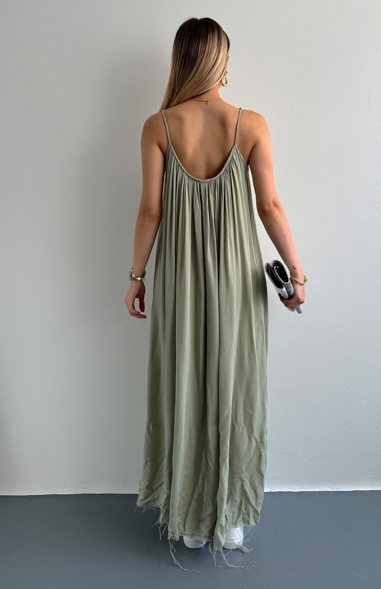 V Yaka Büzgülü Askılı Elbise YEŞİL