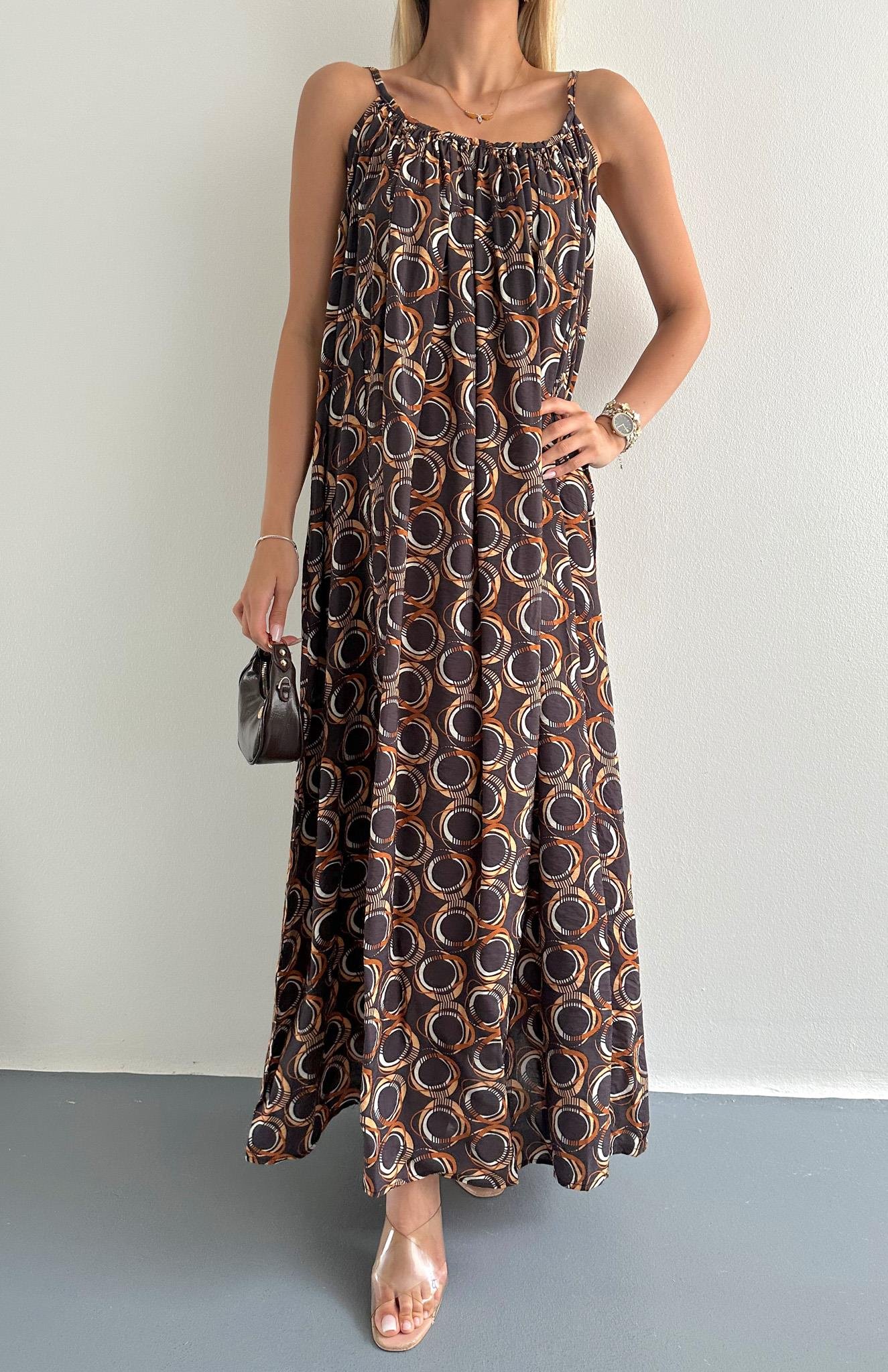 V Yaka Büzgülü Desenli Elbise KAHVERENGİ