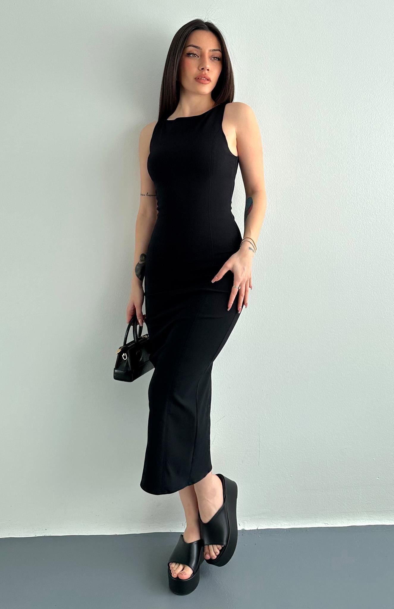 Vücuda Oturan Midi Elbise SİYAH