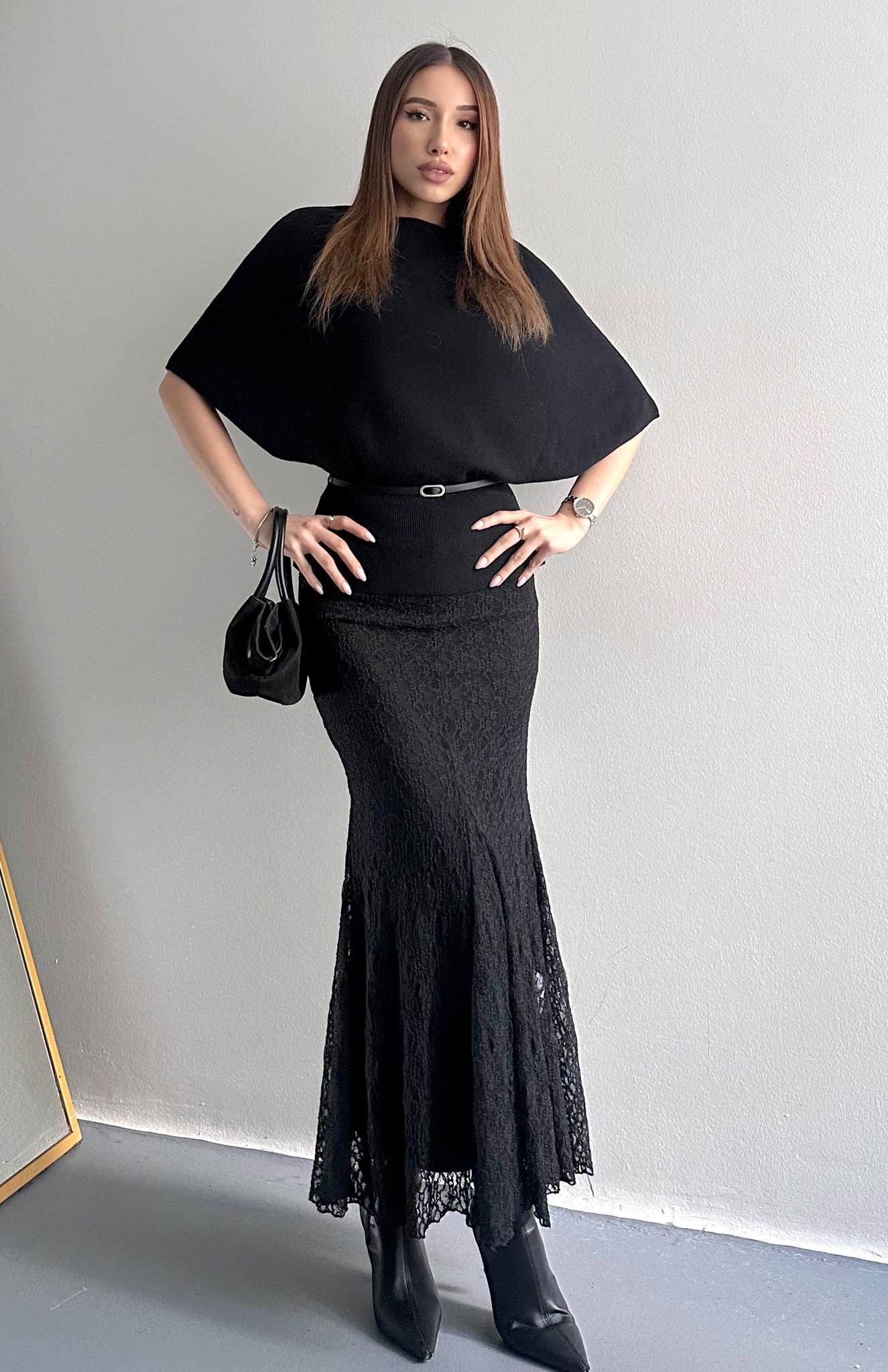 Dantel Balık Etek SİYAH