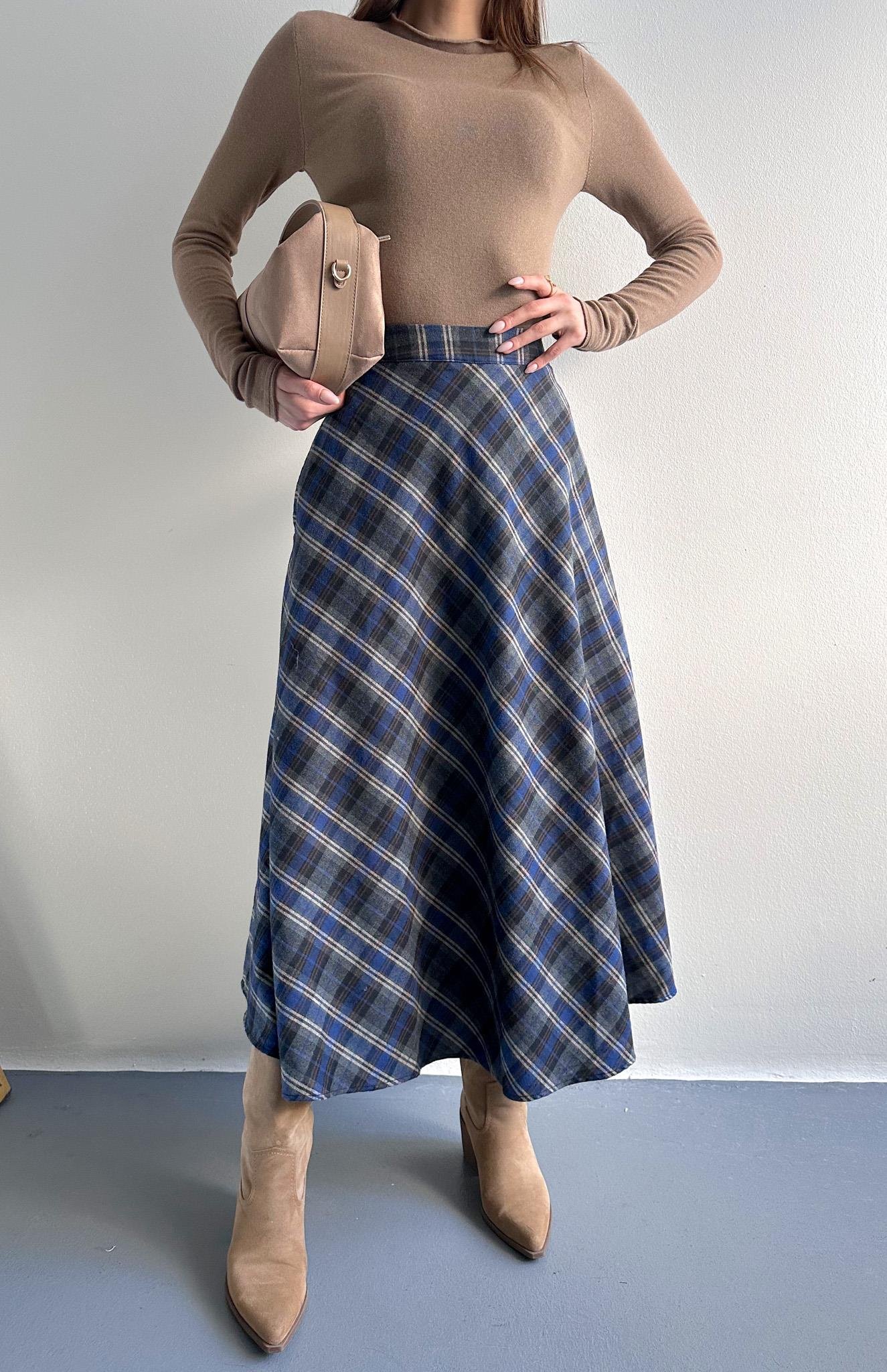 Ekose Desenli Verev Etek LACİVERT