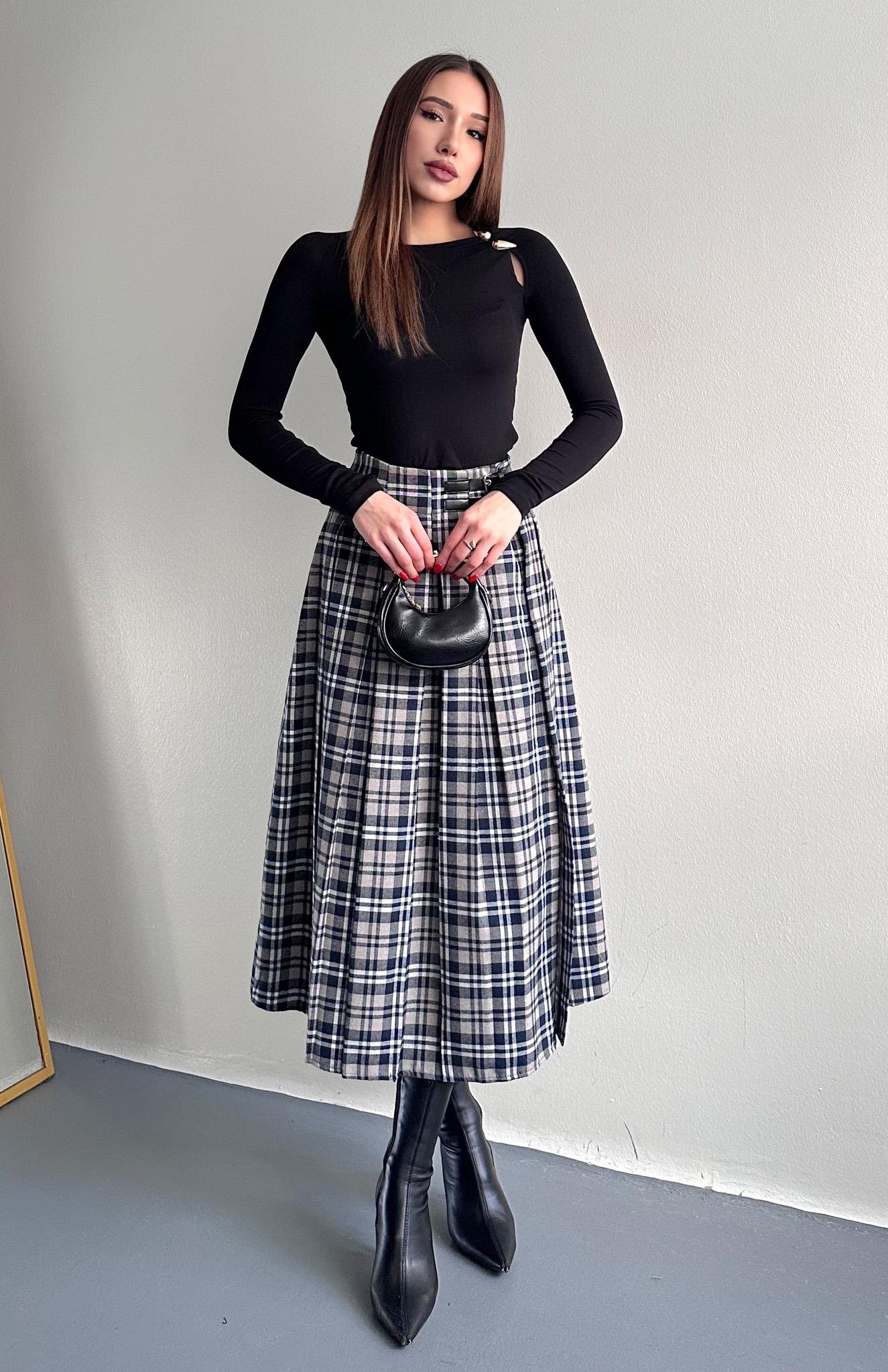 İşkoç Etel LACİ-BEJ