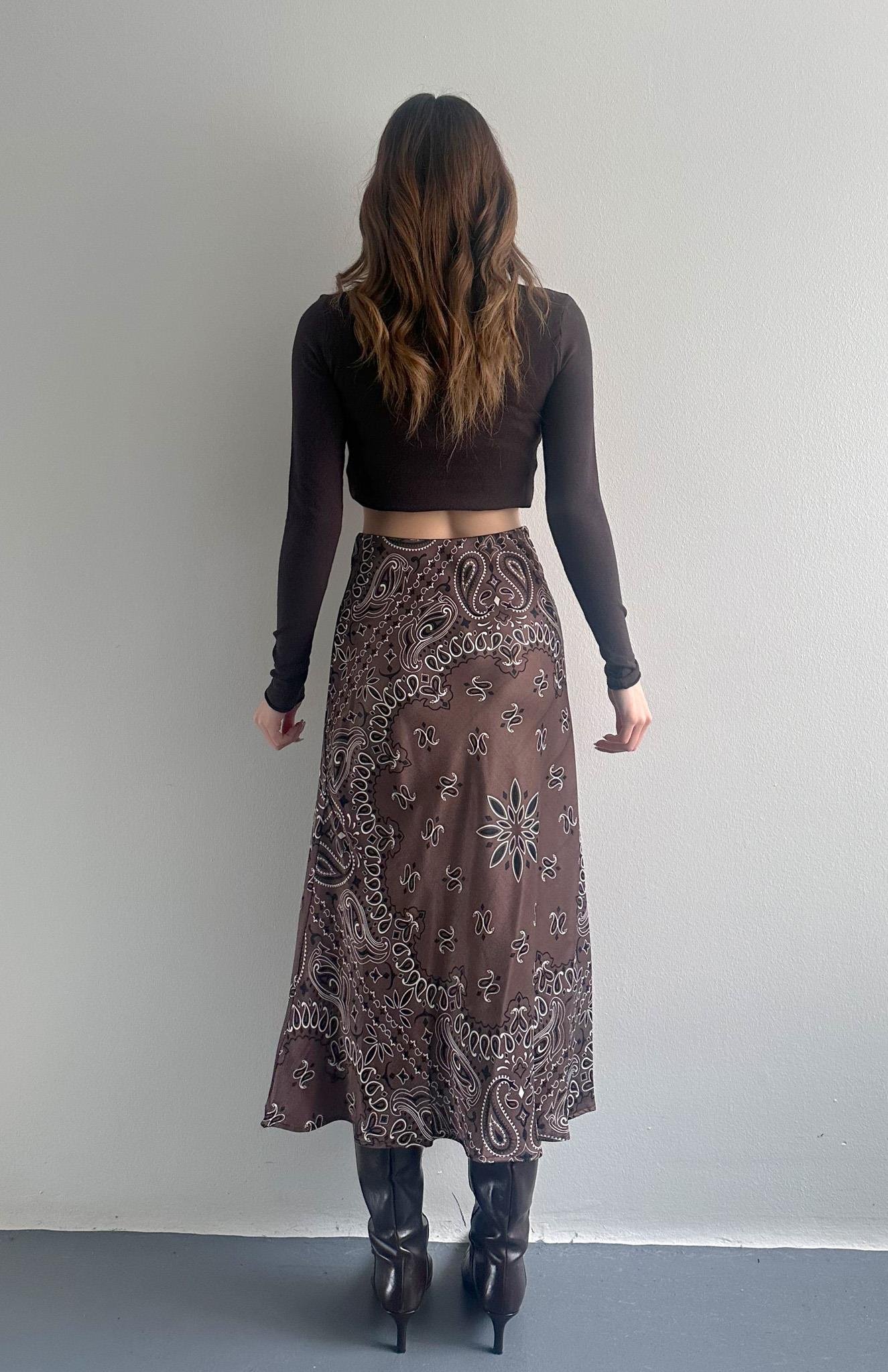 Şal Desen Saten Etek KAHVERENGİ