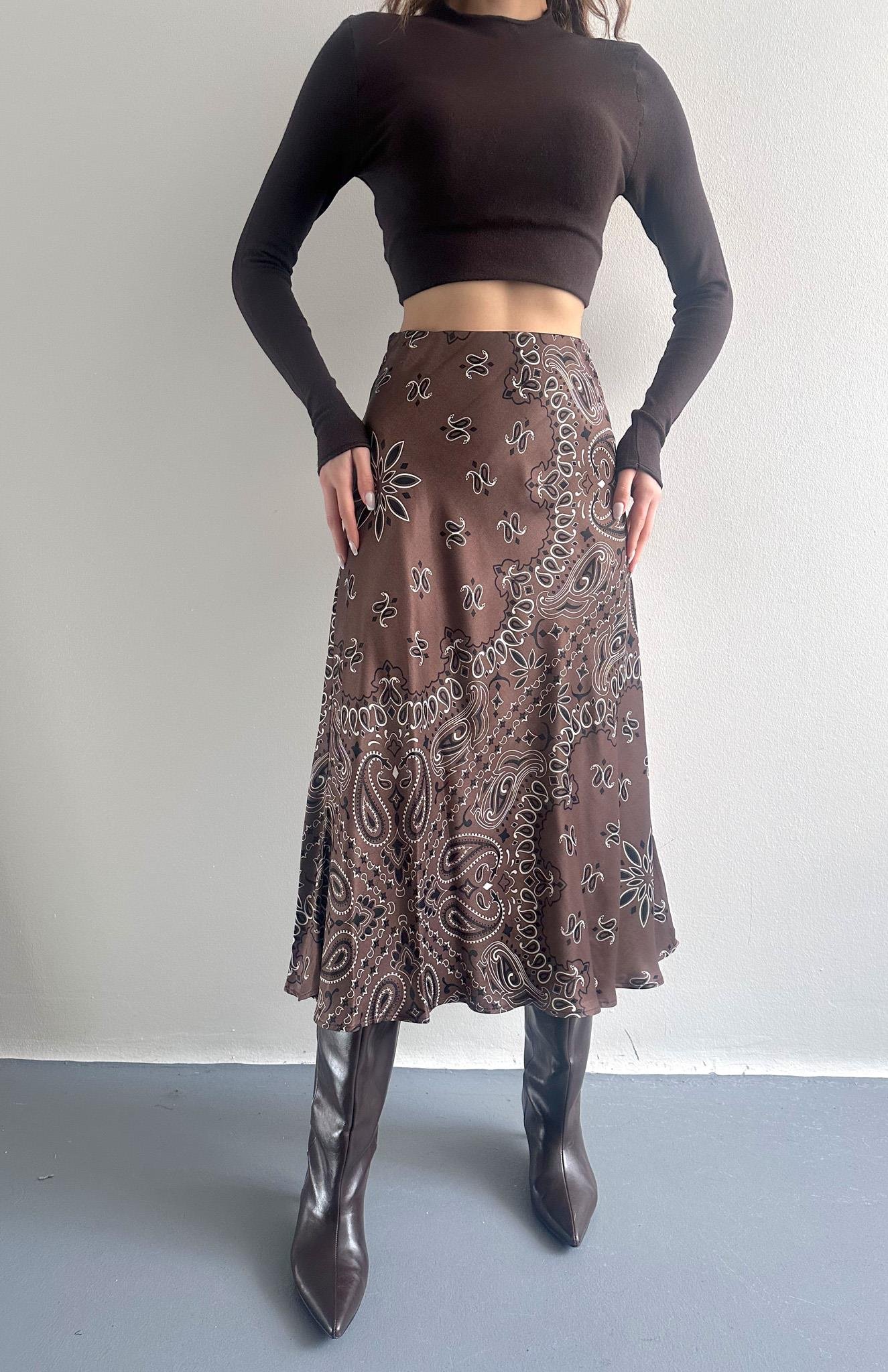 Şal Desen Saten Etek KAHVERENGİ