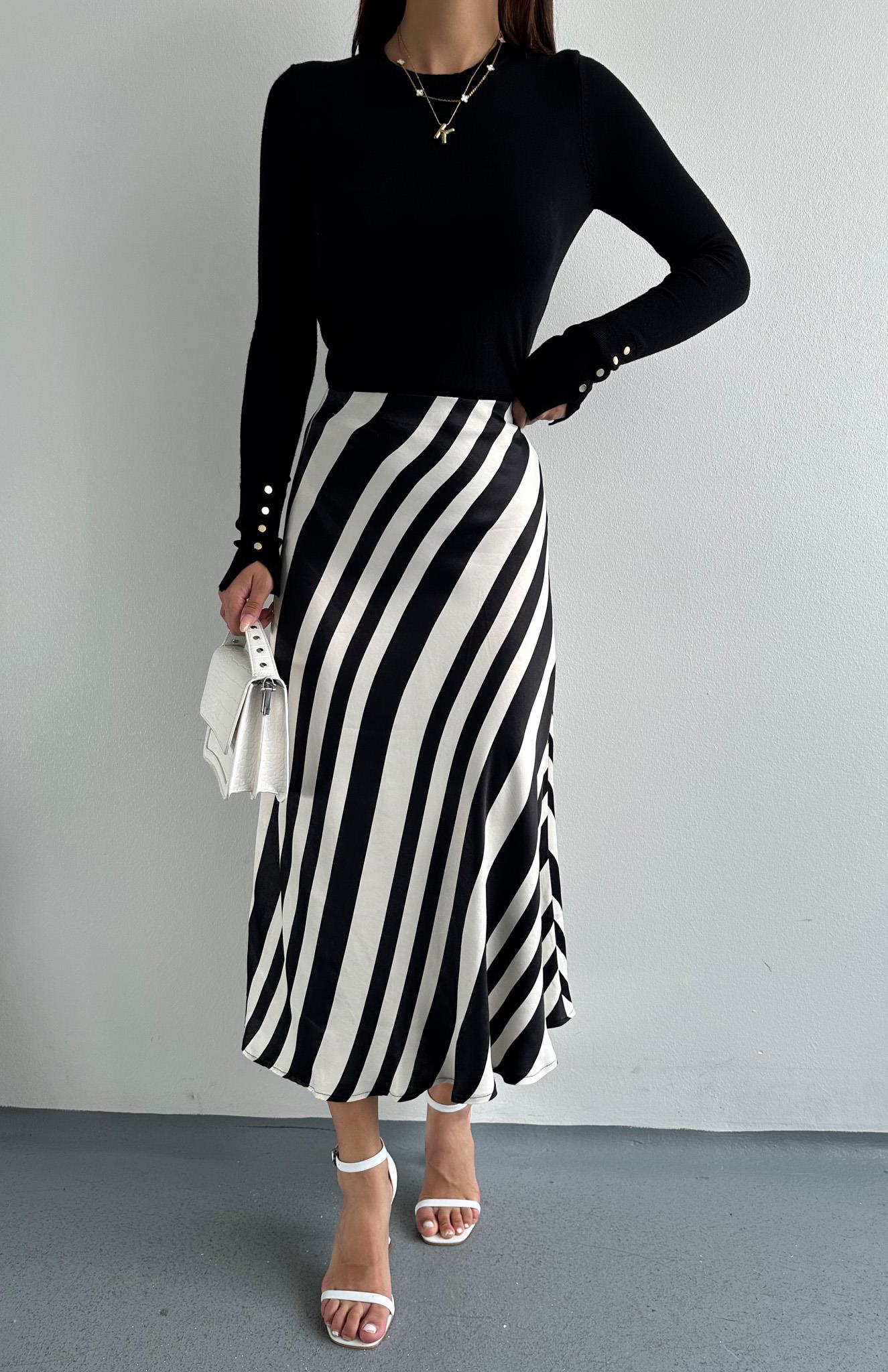 Zebra Desen Saten Etek SİYAH