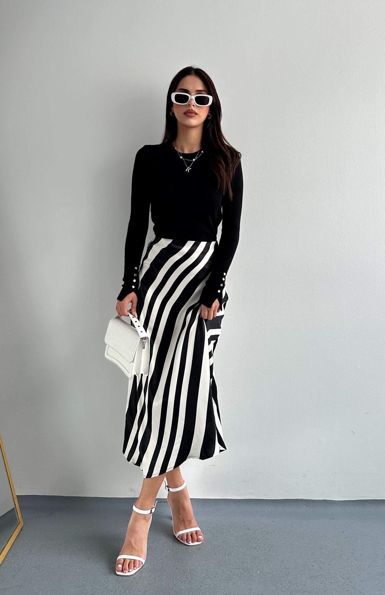 Zebra Desen Saten Etek SİYAH
