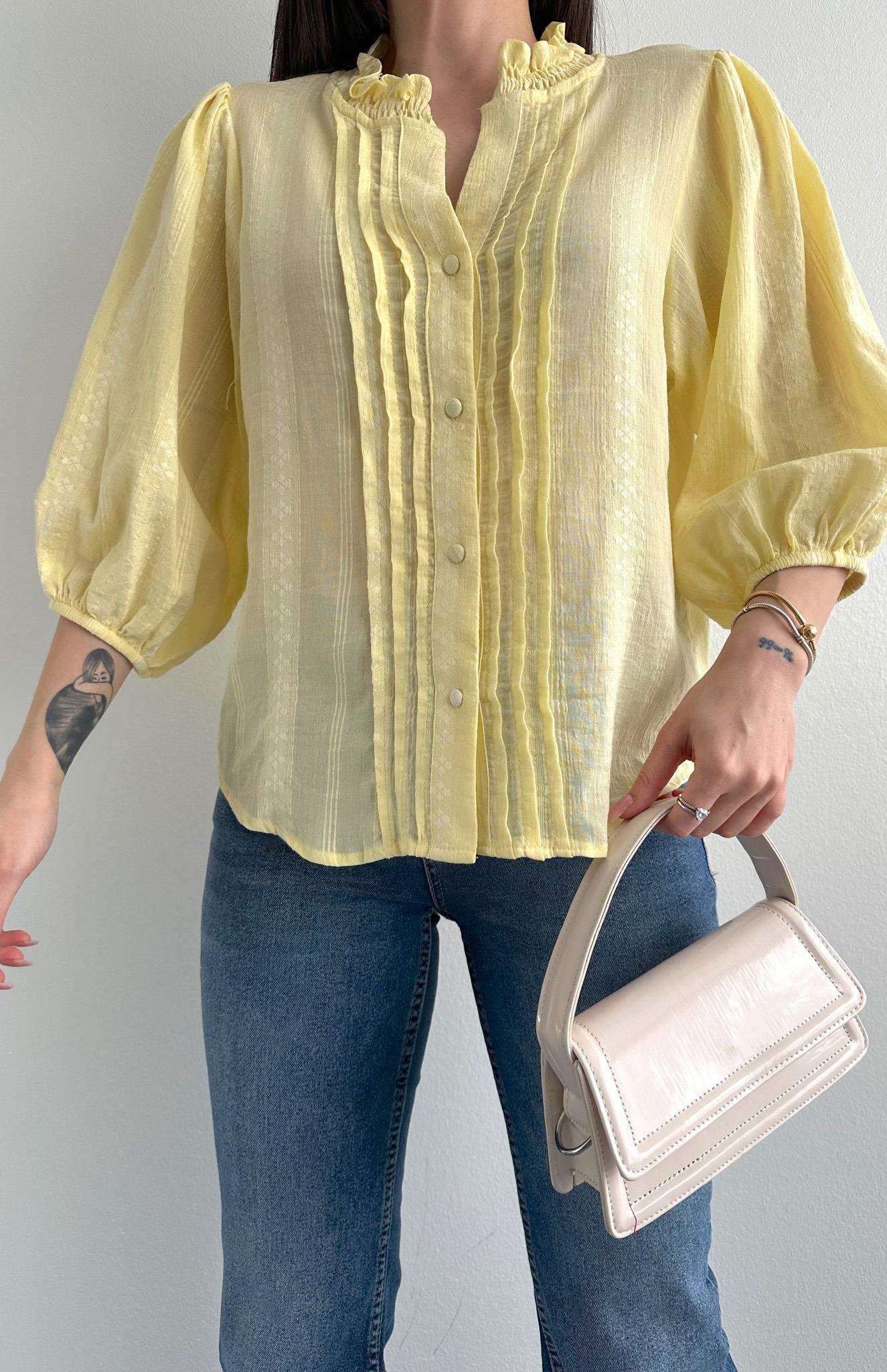 Nevür Detaylı Balon Kol Gömlek SARI