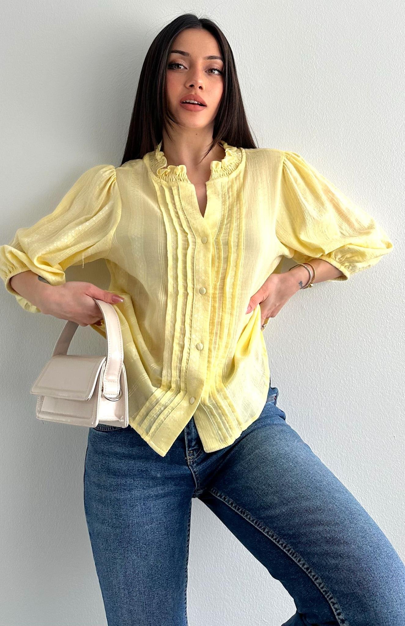 Nevür Detaylı Balon Kol Gömlek SARI