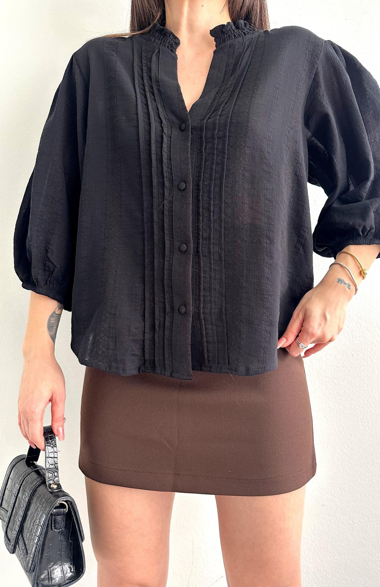 Nevür Detaylı Balon Kol Gömlek SİYAH