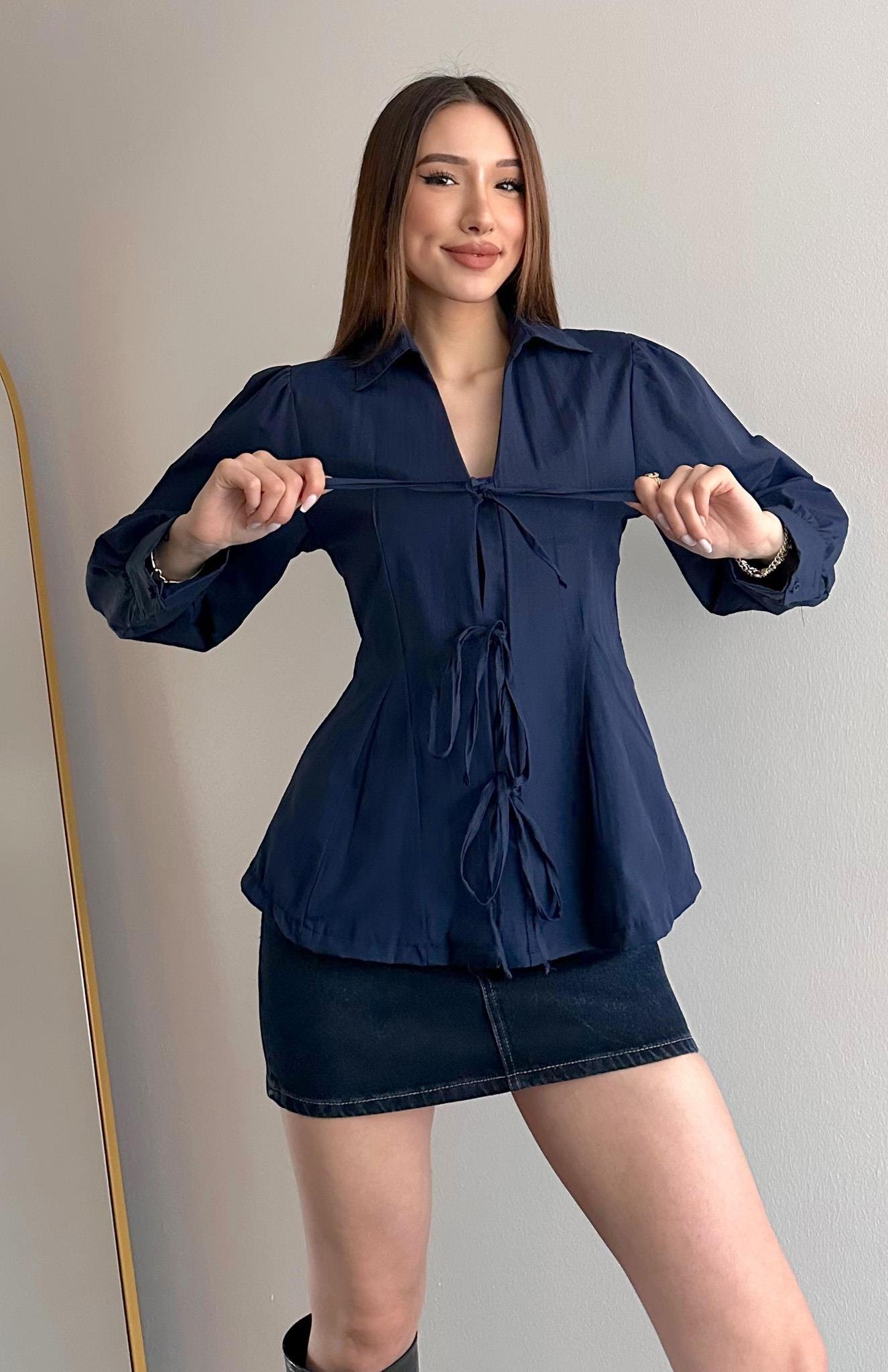 V Yaka Önü Bağlamalı Gömlek LACİVERT
