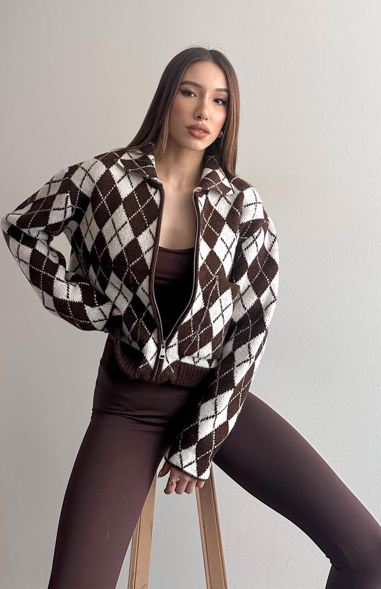 Baklava Desen Fermuarlı Hırka Kahve-Ekru