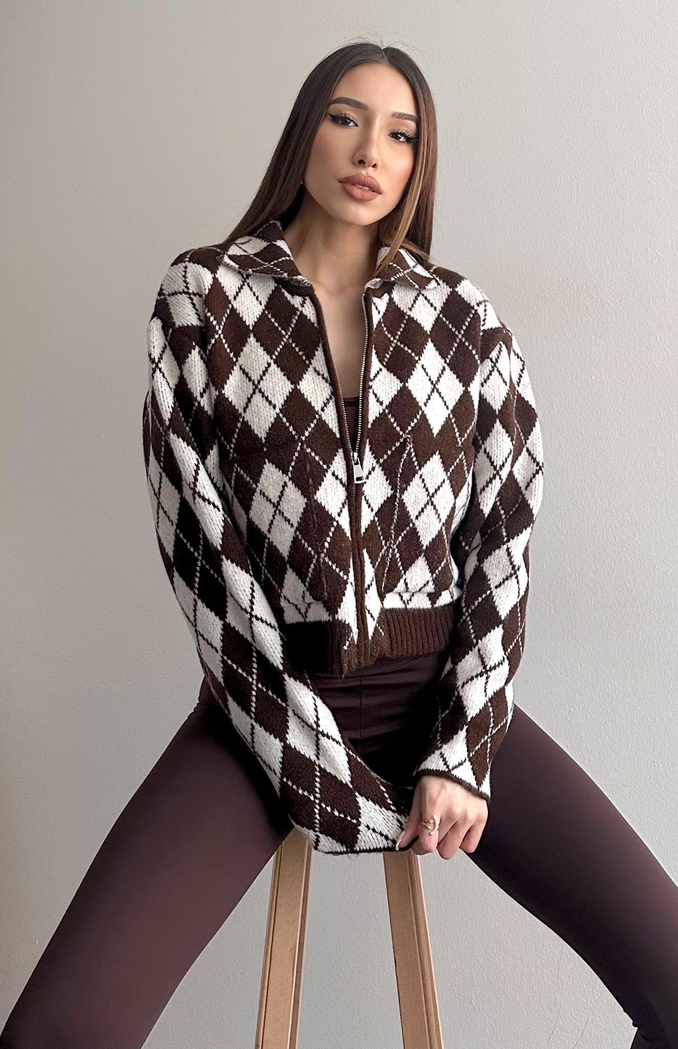 Baklava Desen Fermuarlı Hırka Kahve-Ekru