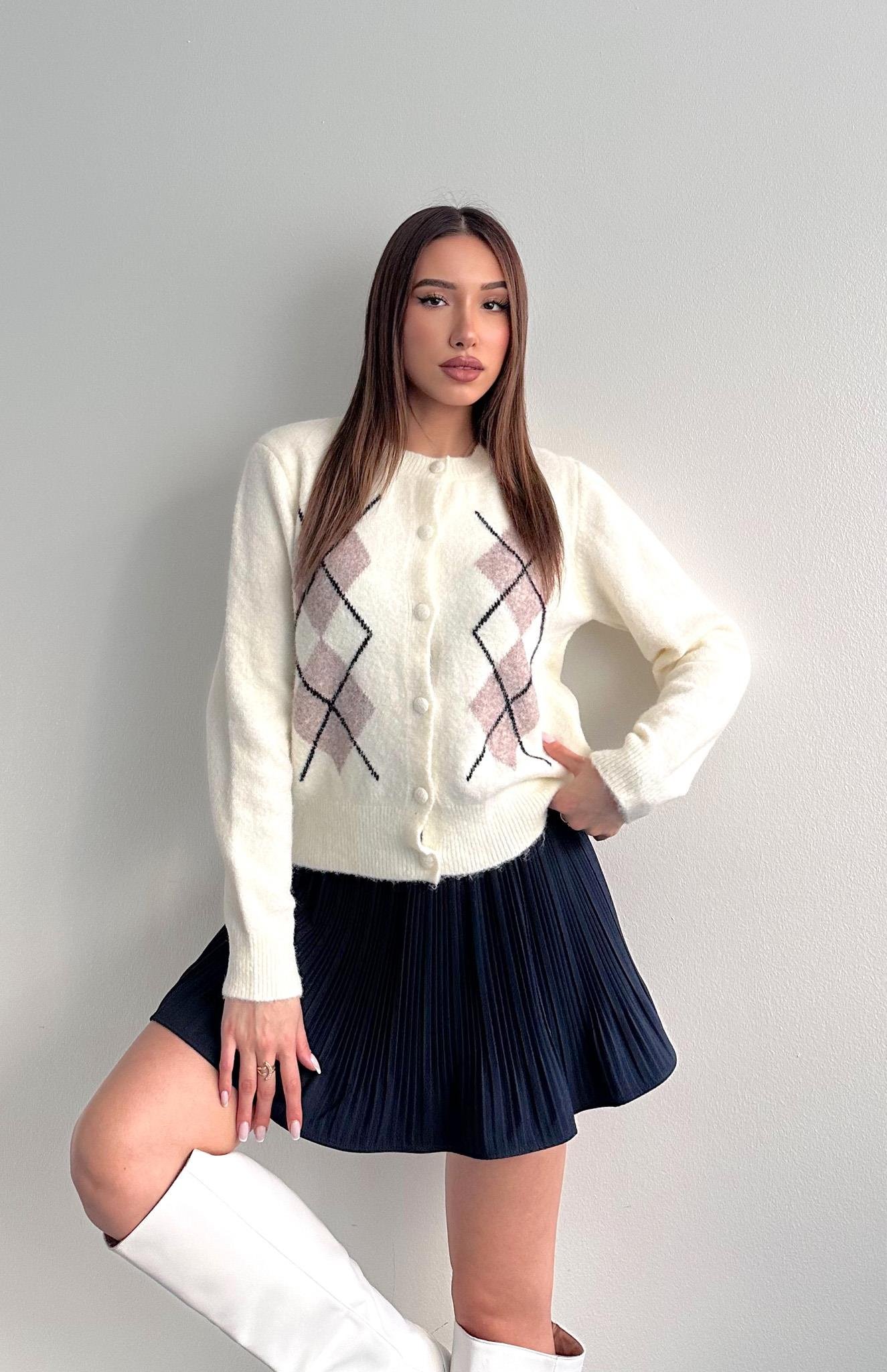 Baklava Desen Hırka EKRU