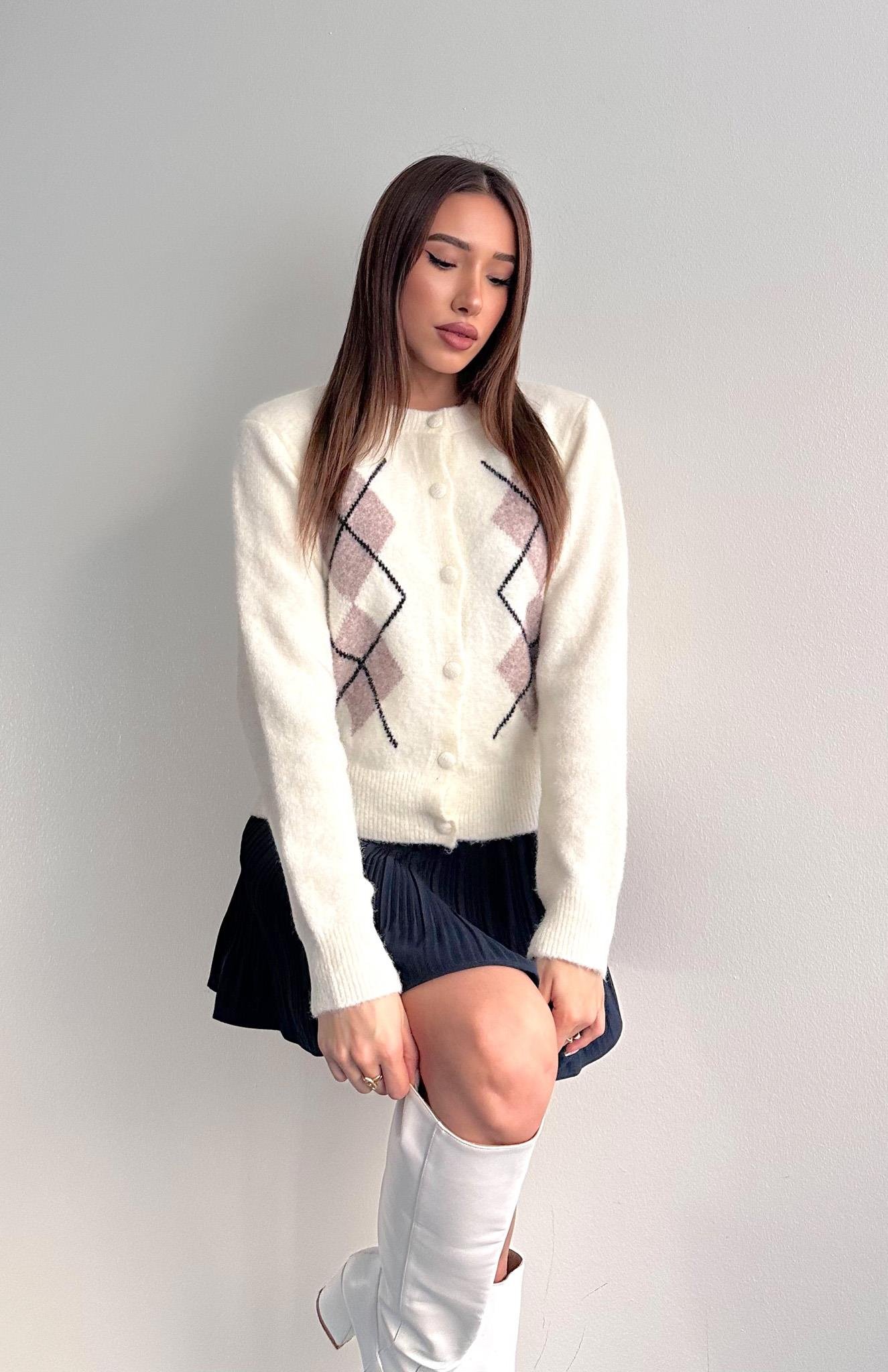 Baklava Desen Hırka EKRU