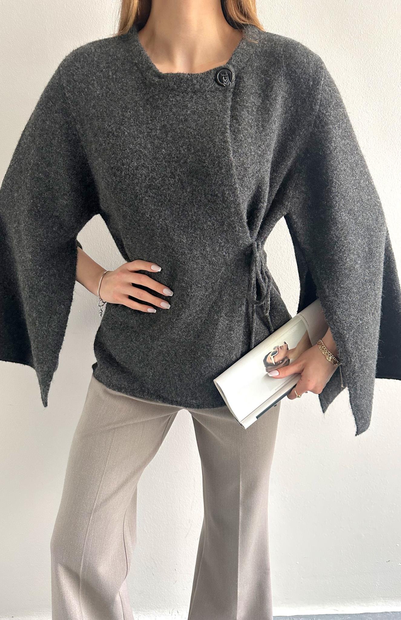 Pelerin Kesim Yün Karışım Triko ANTRASİT