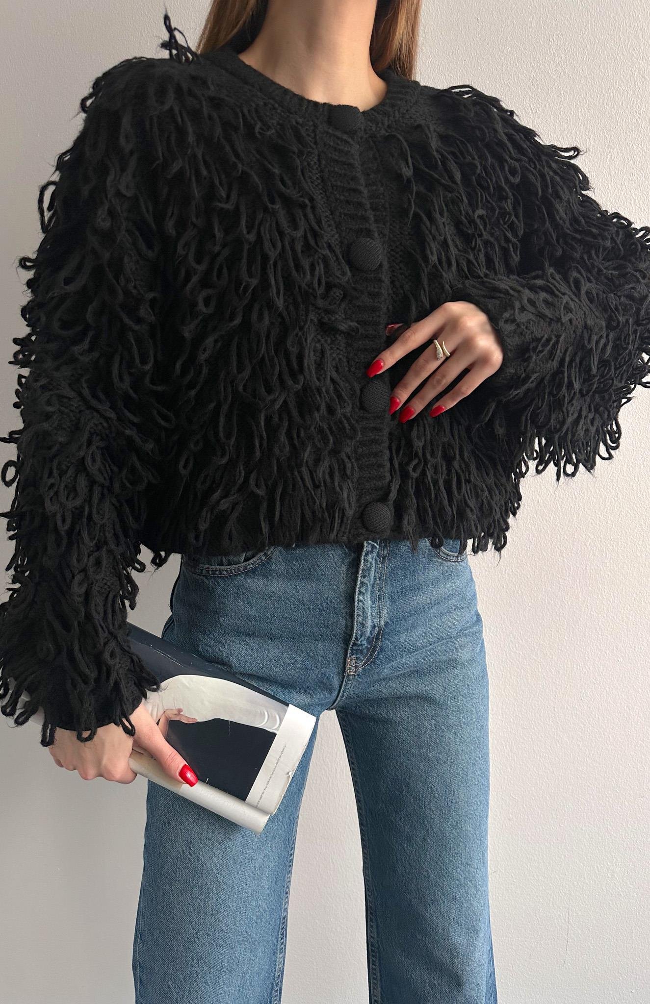 Şaçaklı Triko Top Hırka SİYAH