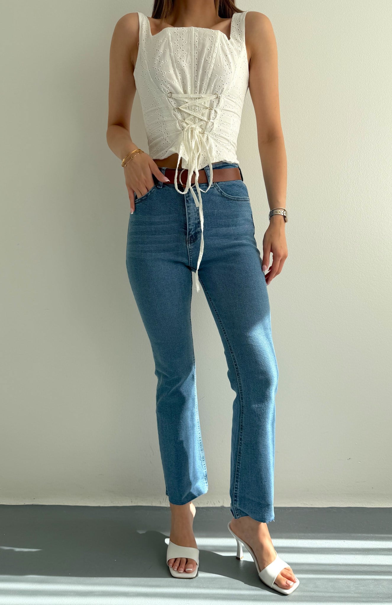 Bol Paça Kemerli Pantolon 013