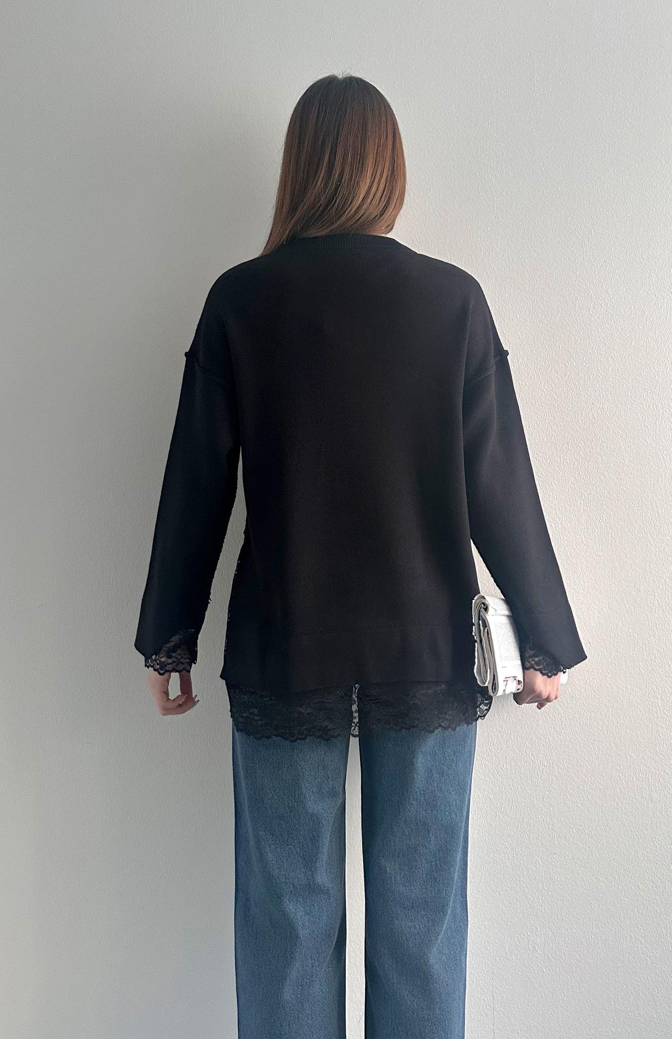 Dantel Detaylı Oversize Kazak SİYAH