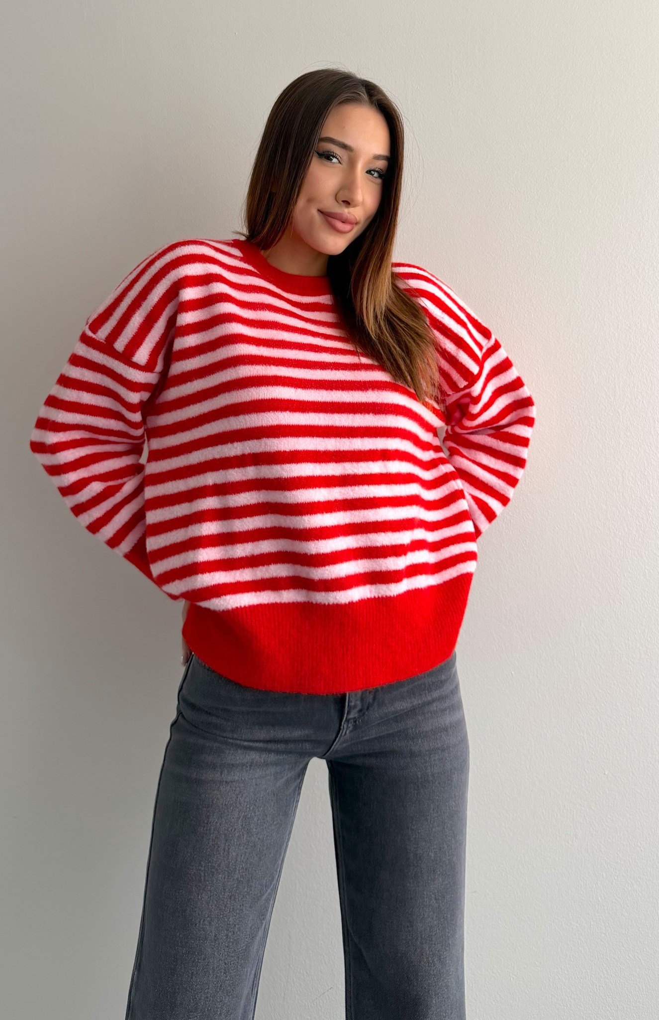 Oversize İki Renkli Yün Karişim Kazak NAR ÇİÇEĞİ