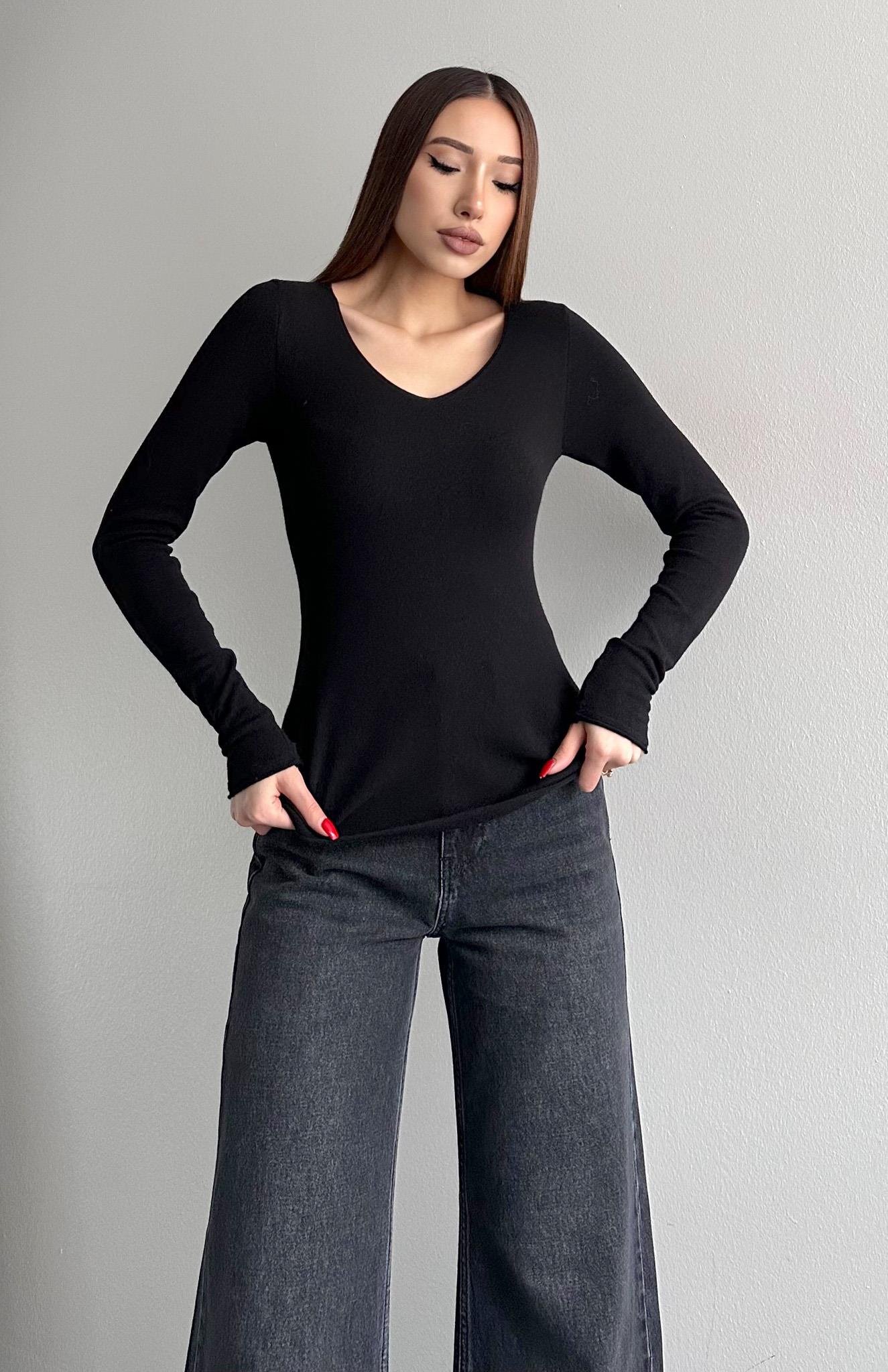 V Yaka Kaşmirli Ultra Hafif Kazak SİYAH