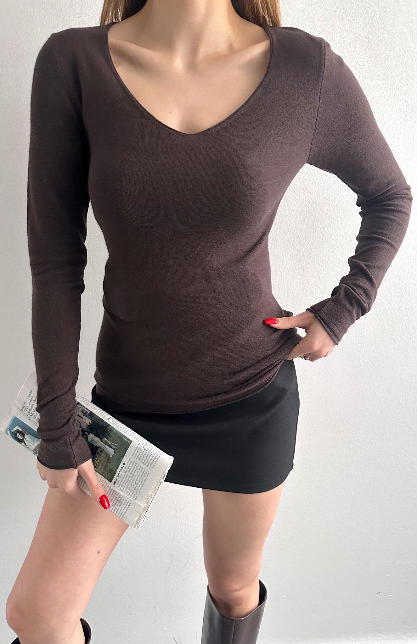 V Yaka Kaşmirli Ultra Hafif Kazak KOYU KAHVE