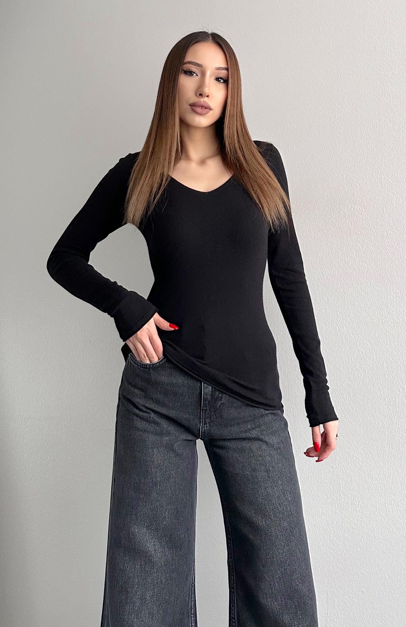 V Yaka Kaşmirli Ultra Hafif Kazak SİYAH