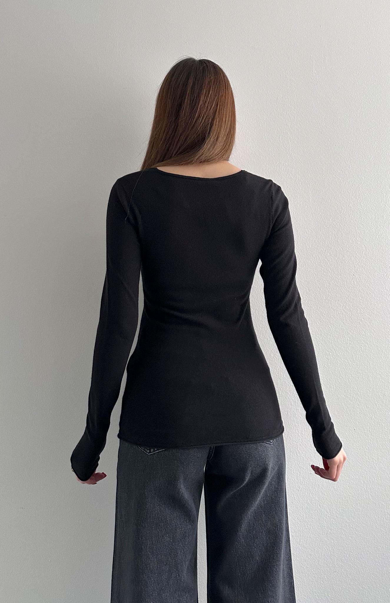 V Yaka Kaşmirli Ultra Hafif Kazak SİYAH