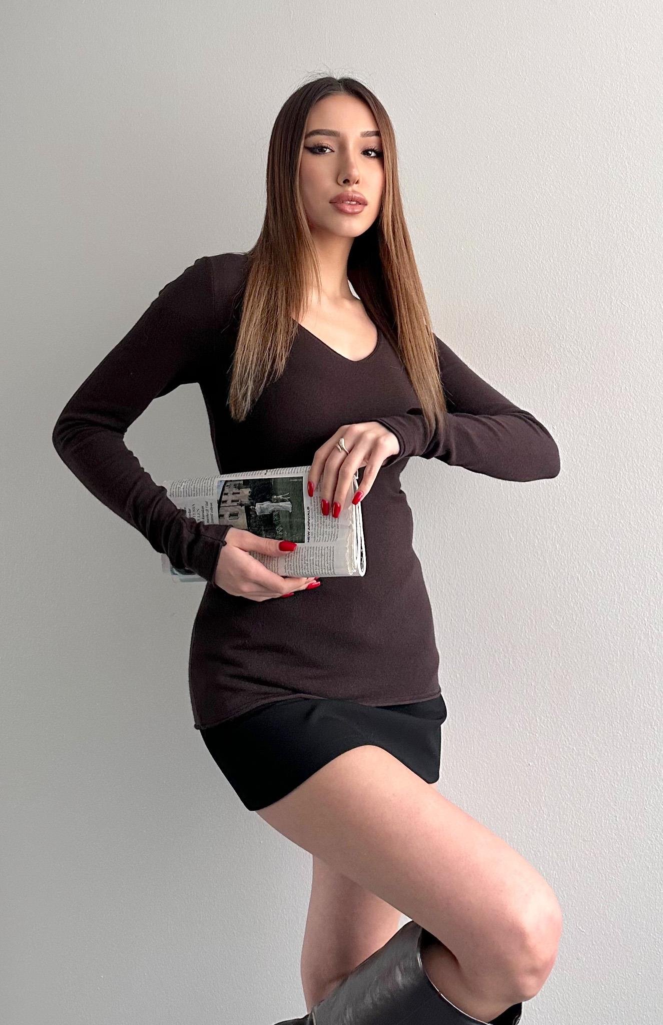 V Yaka Kaşmirli Ultra Hafif Kazak KOYU KAHVE