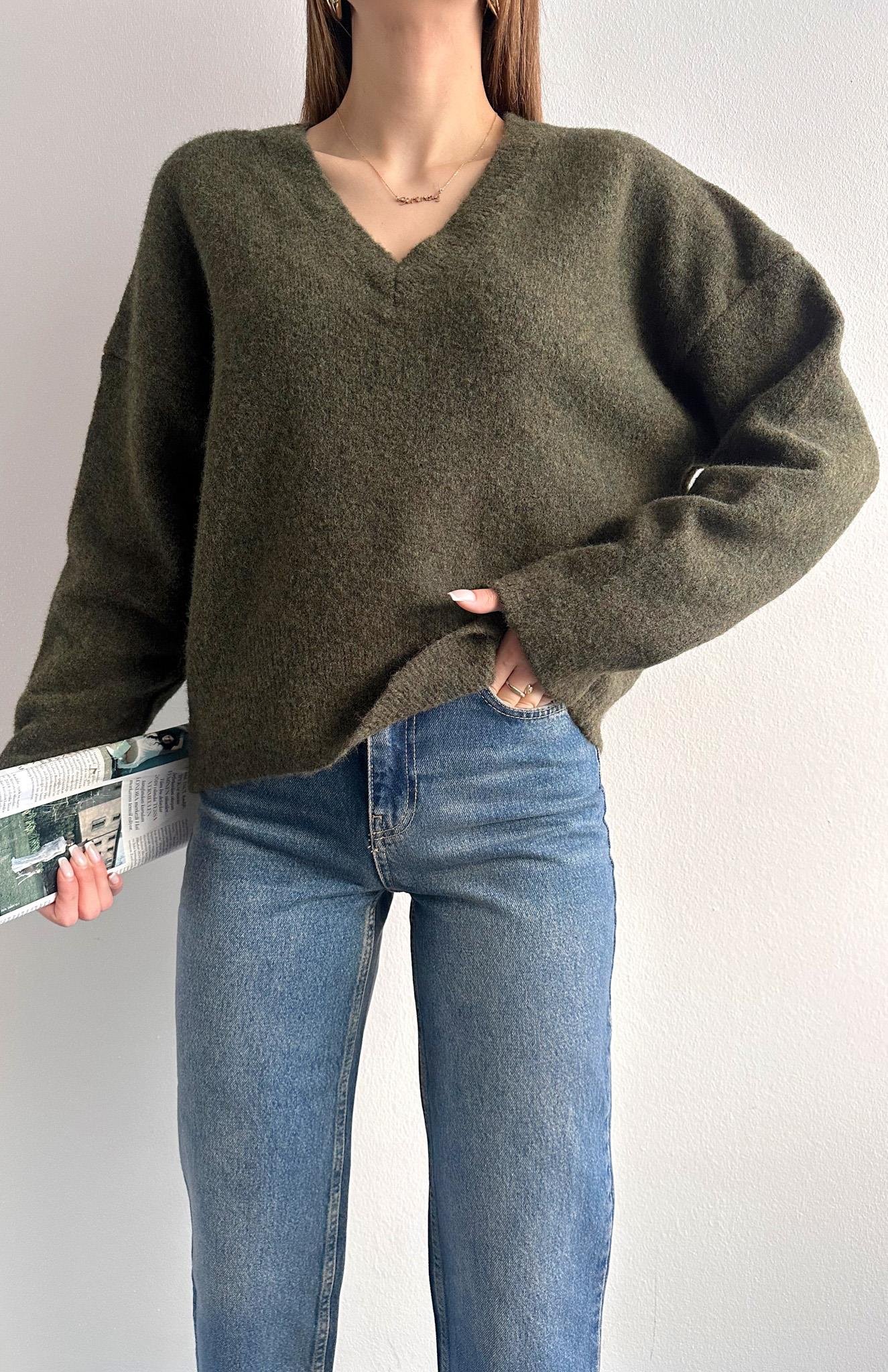 V Yaka Yumuşak Dokulu Kazak HAKİ