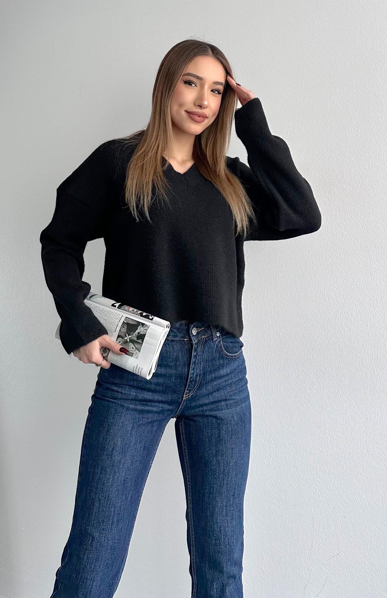 V Yaka Yumuşak Dokulu Kazak SİYAH