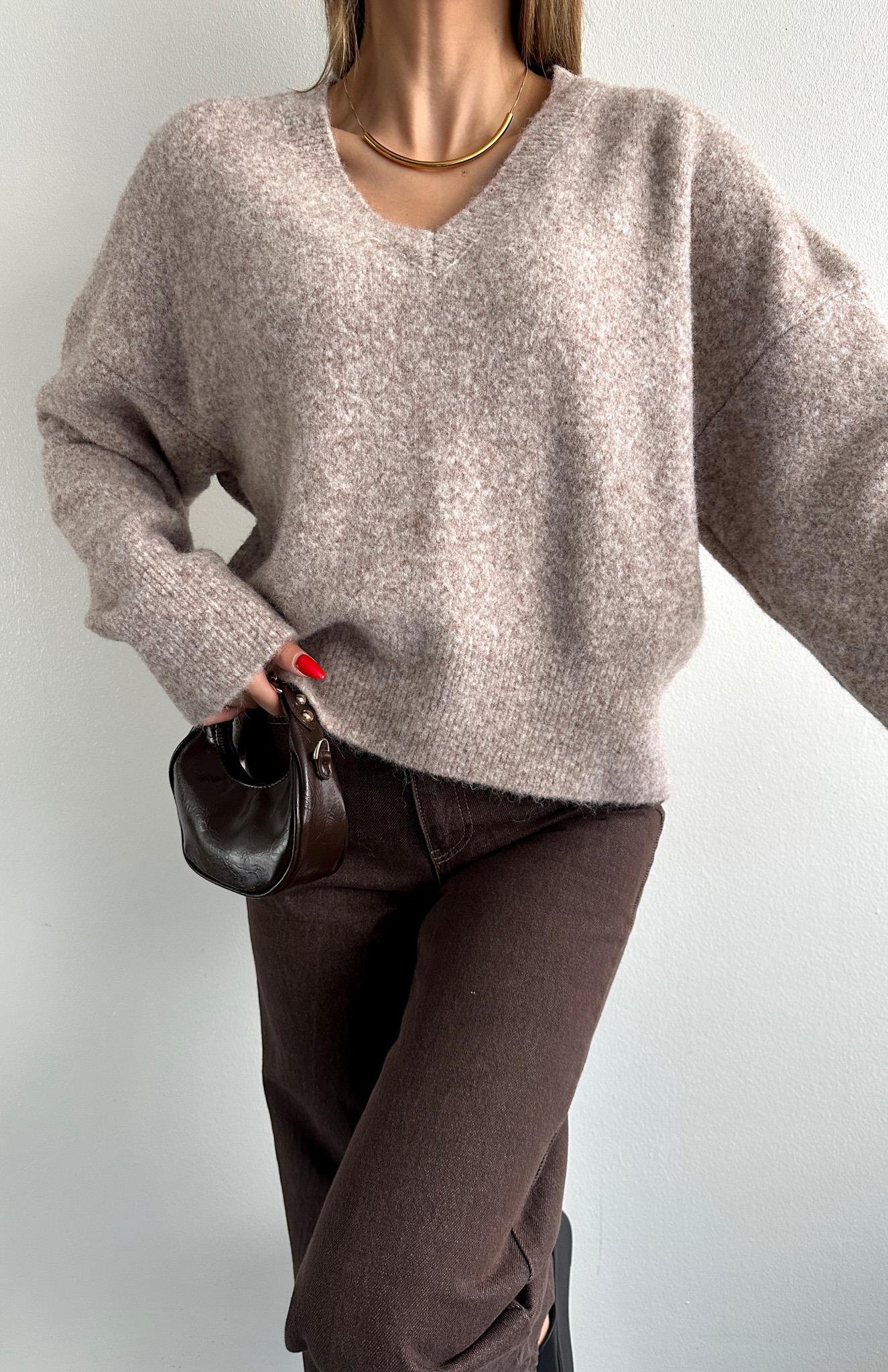 V Yaka Yumuşak Dokulu Kazak VİZON