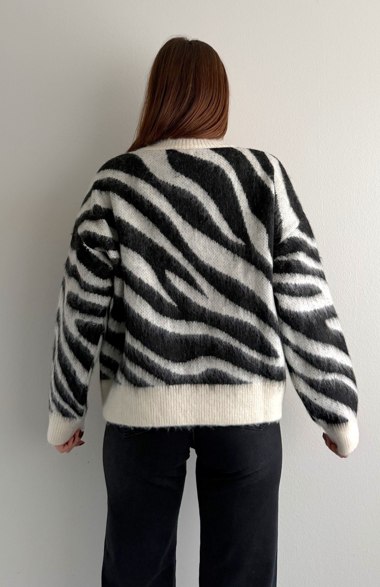 Zebra Desen Kazak EKRU-SİYAH