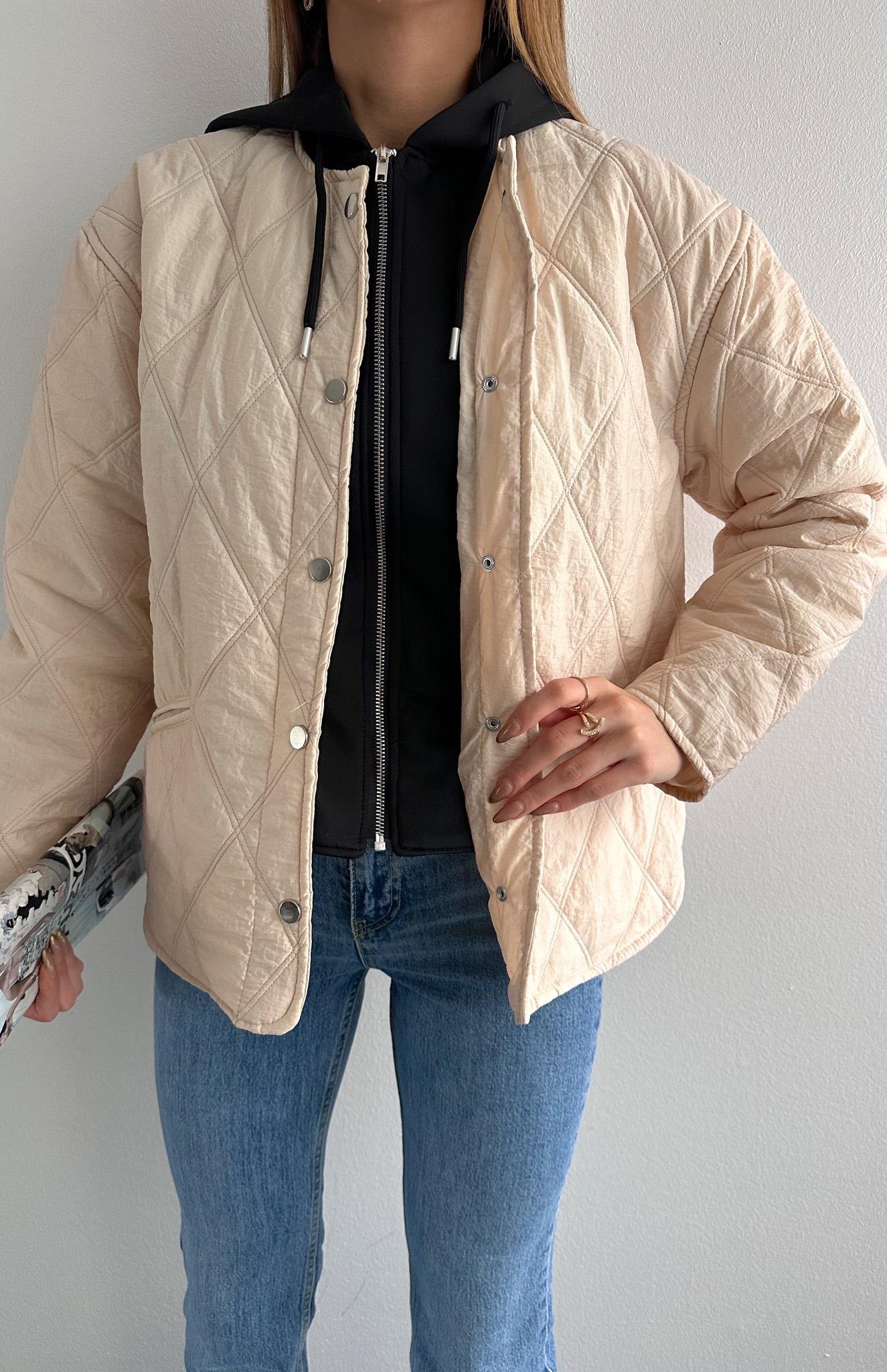 Baklava Desen Kapitone Mont TAŞ