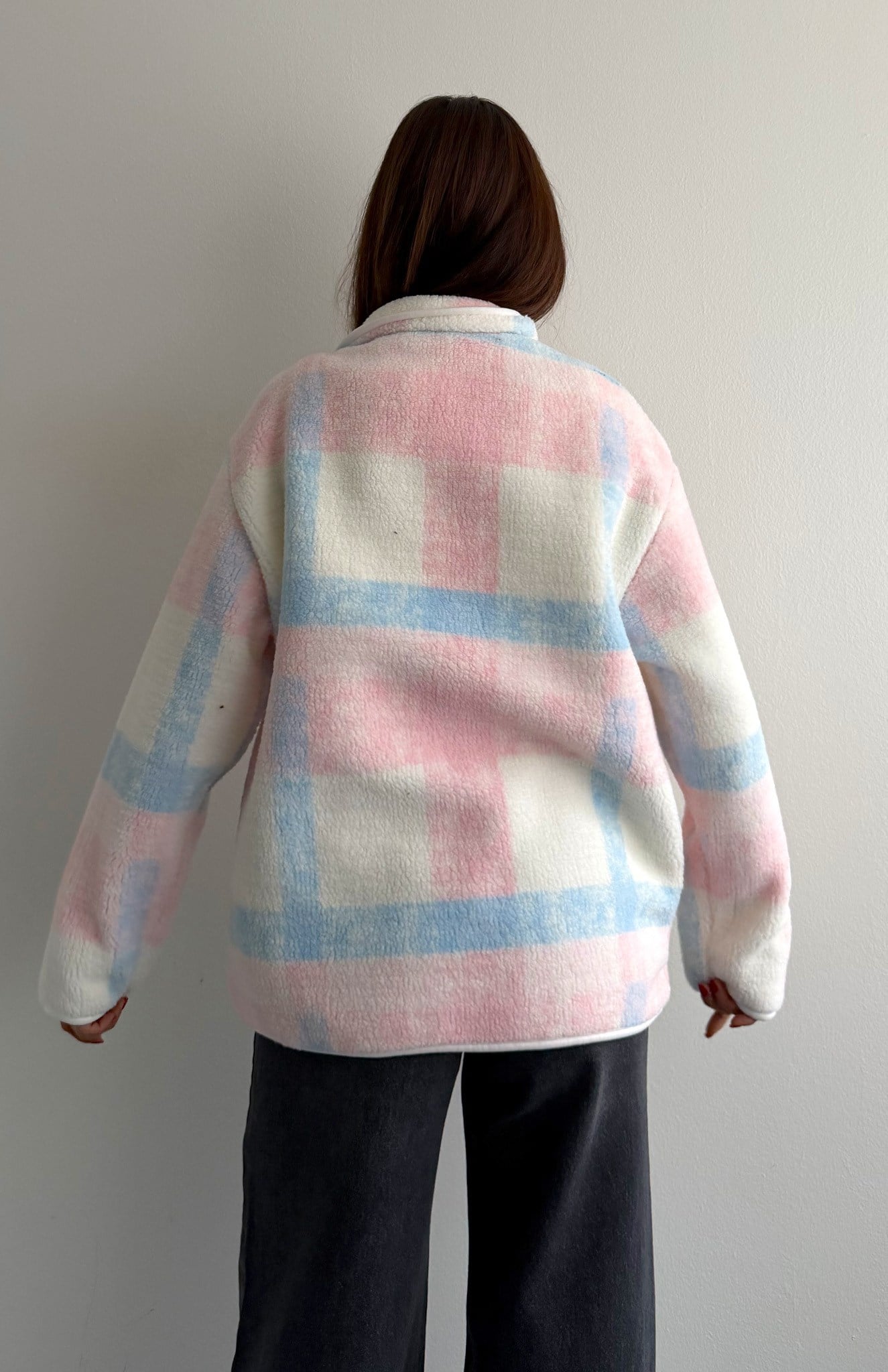 Desenli Polar Mont PEMBE