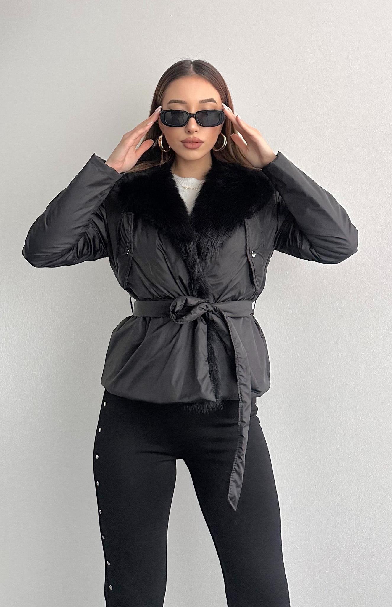 Yakası Kürklü Mont SİYAH