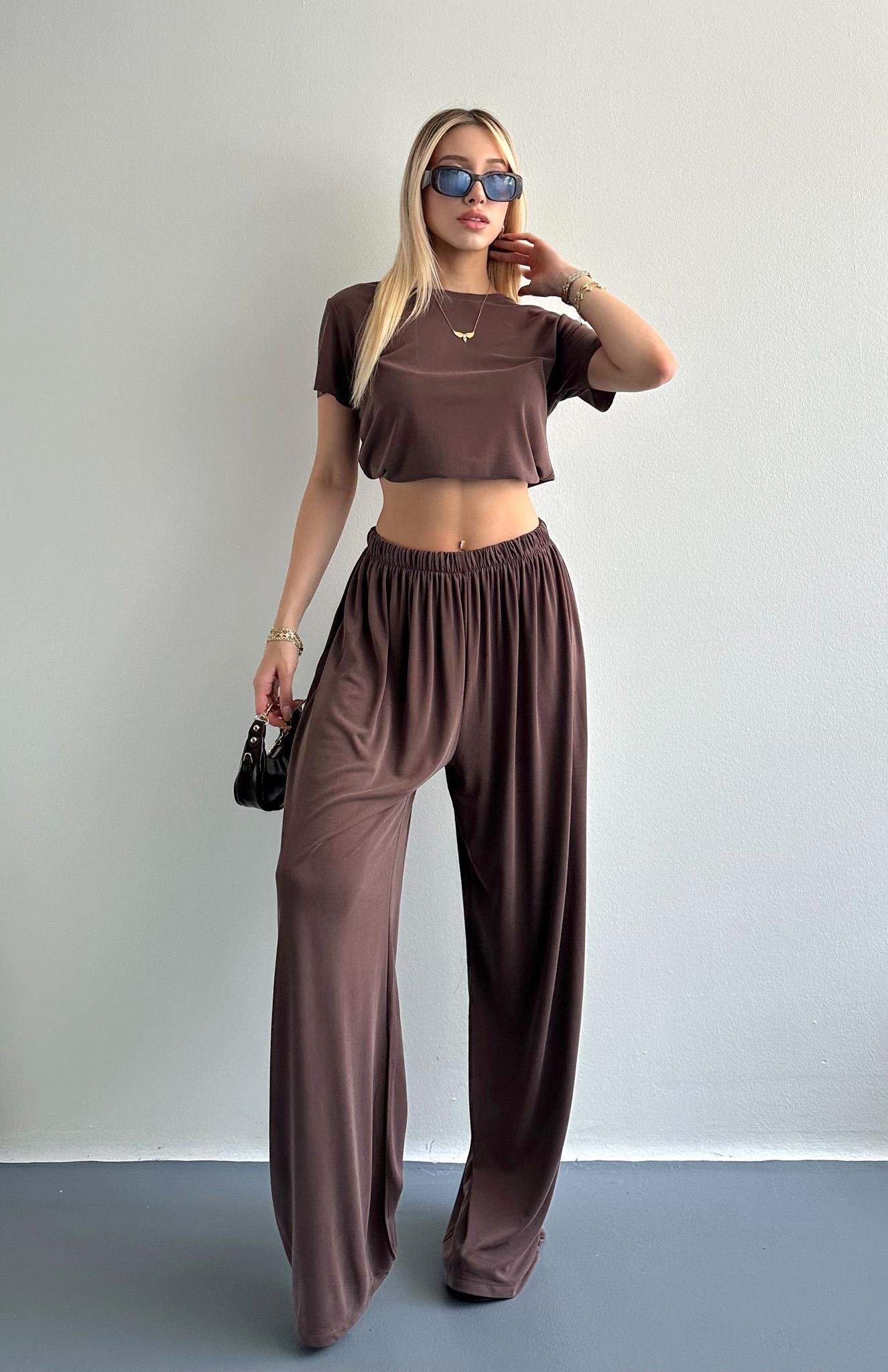 Dikişsiz Beli Lastikli Geniş Paça Pantolon KAHVERENGİ