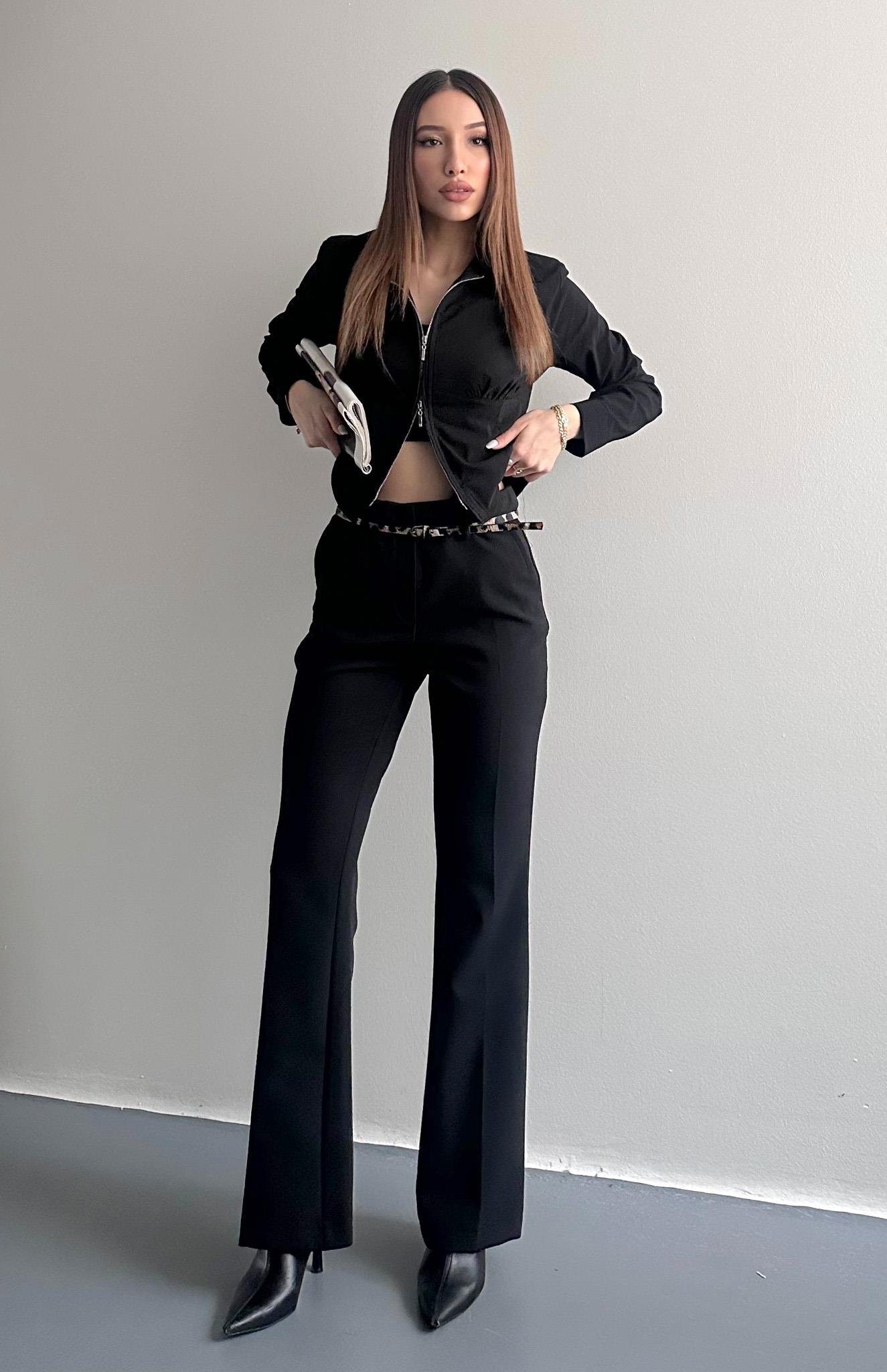 Kemerli Hafif İspanyol Paça Pantolon SİYAH