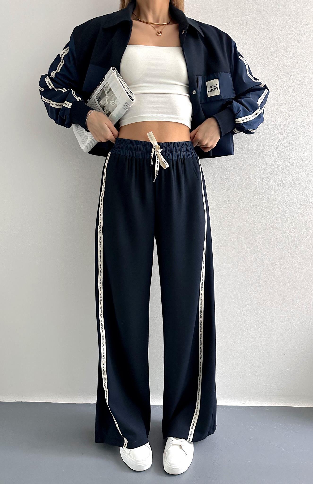 Şerit Detaylı Pantolon LACİVERT