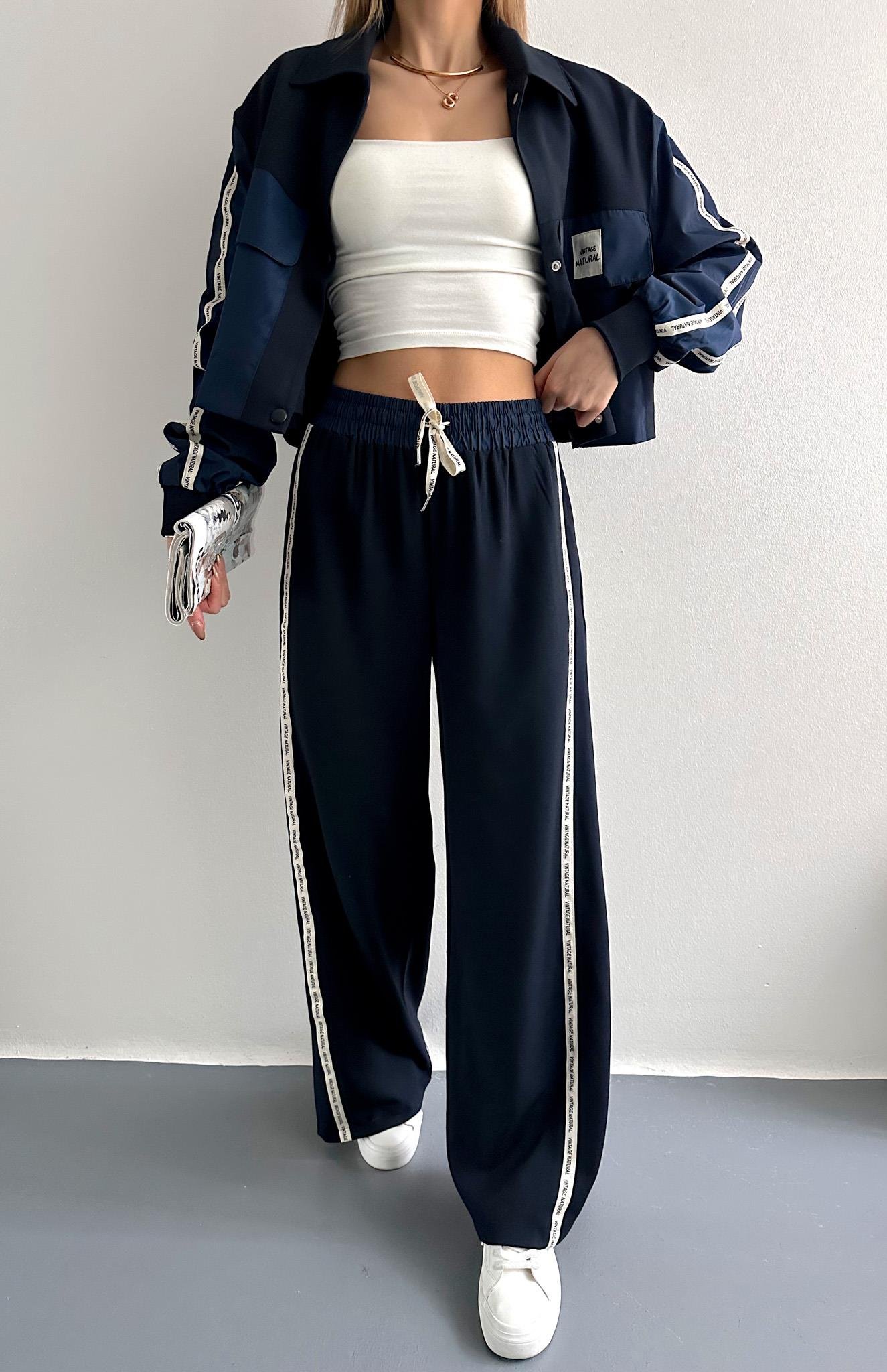 Şerit Detaylı Pantolon LACİVERT