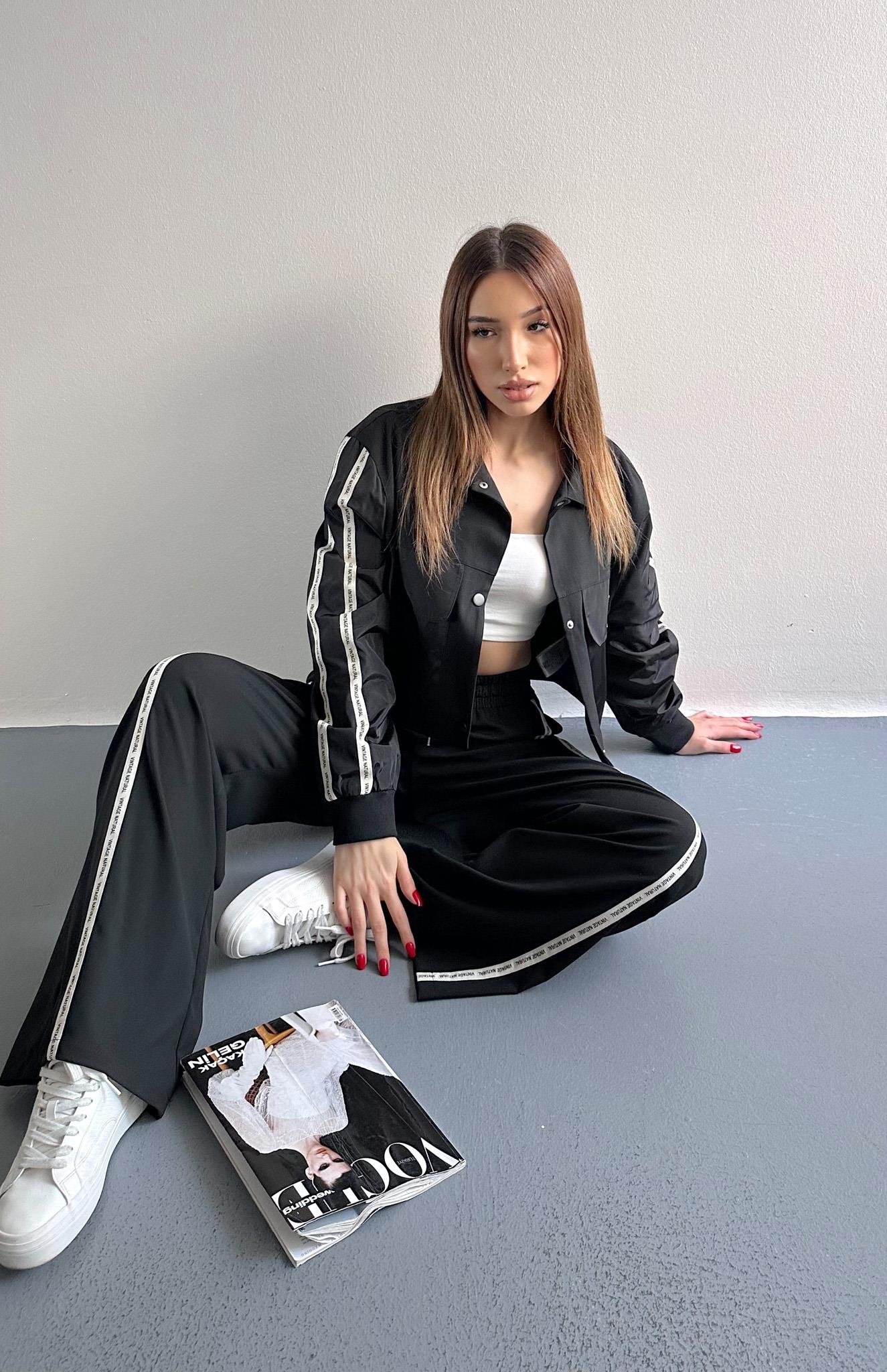 Şerit Detaylı Pantolon SİYAH