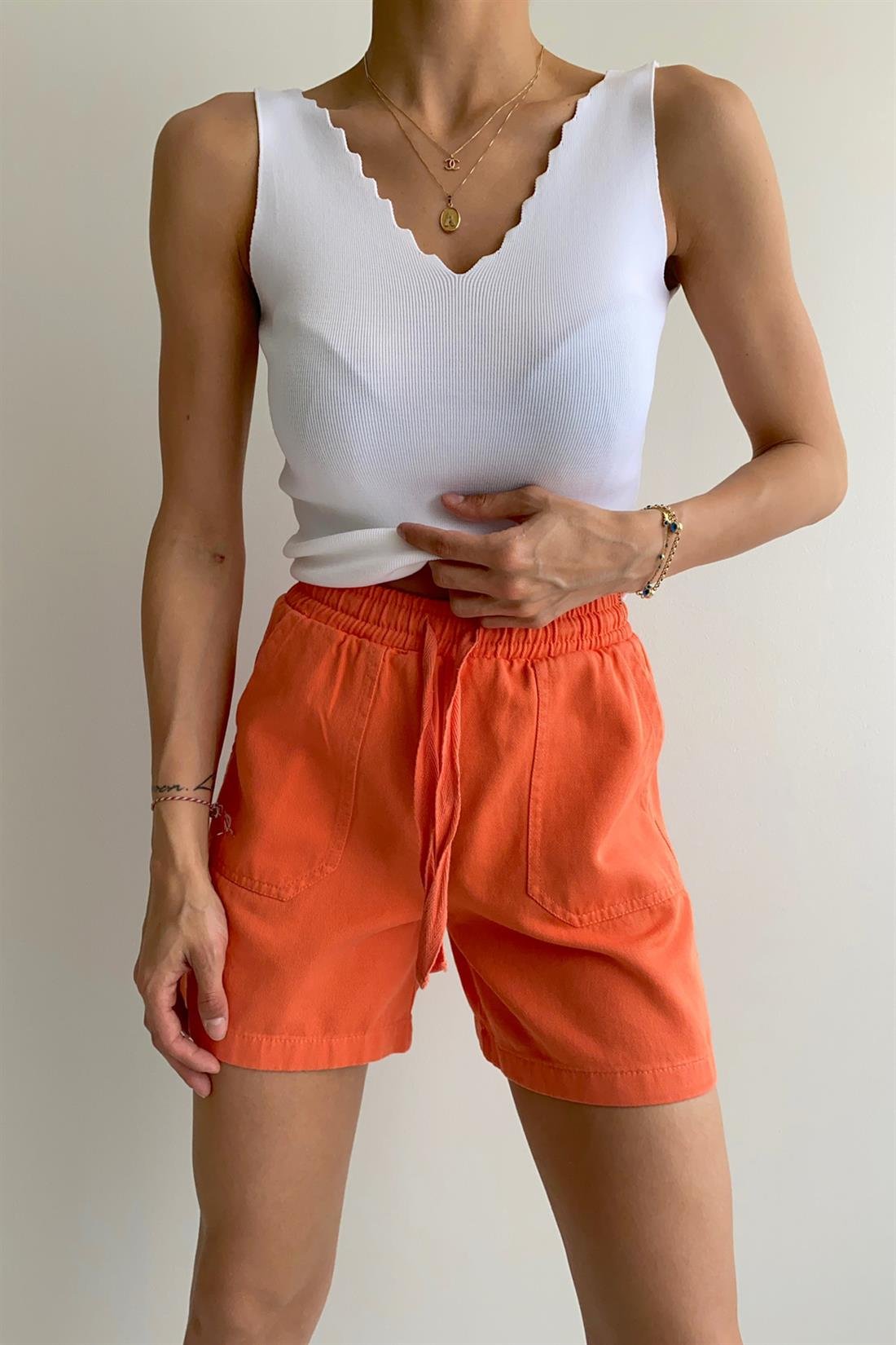 Beli Lastikli Şort ORANCE