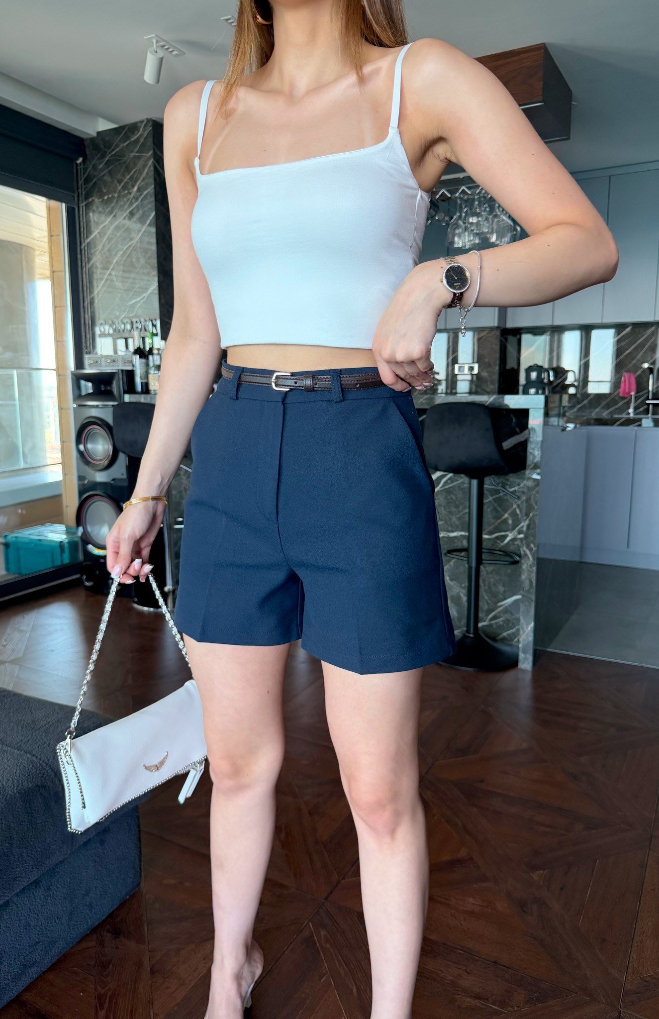 Kemer Detaylı Şort LACİVERT