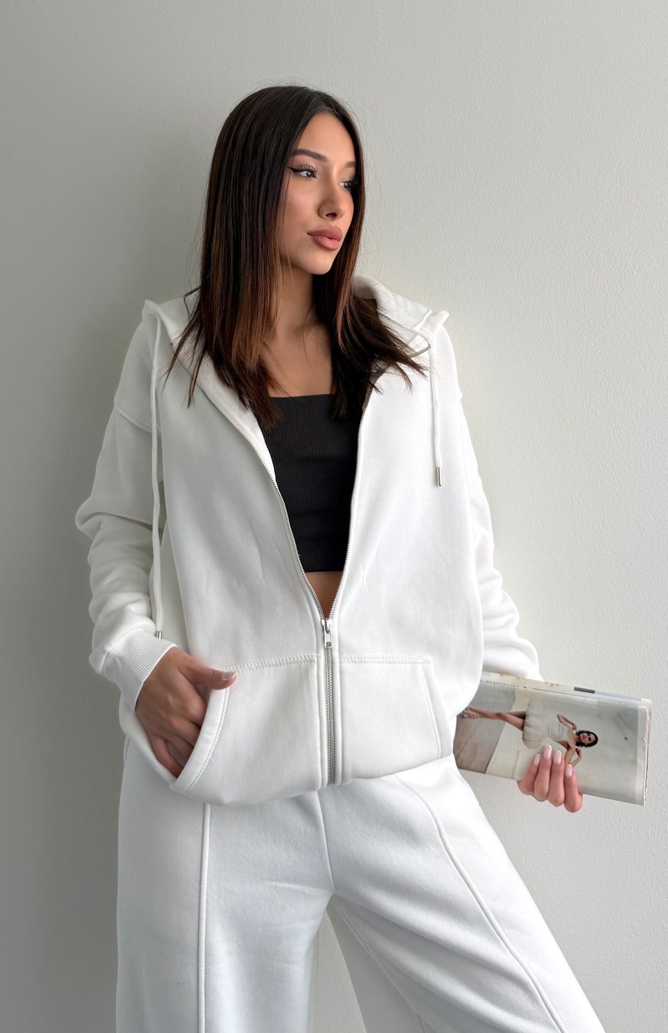Fermuarlı Kanguru Cepli Sweatshırt EKRU
