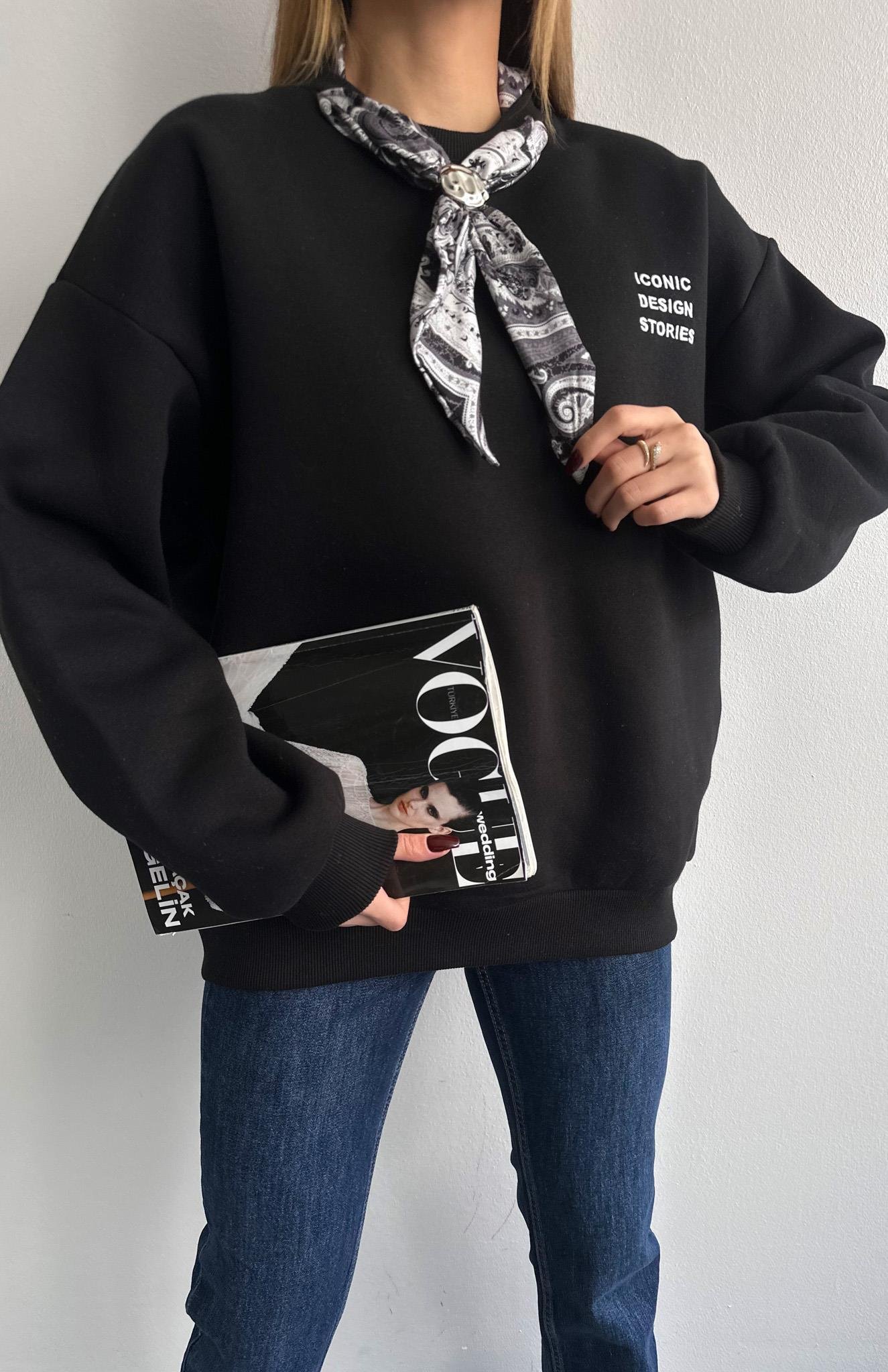 Fular Detaylı Sweatshırt SİYAH